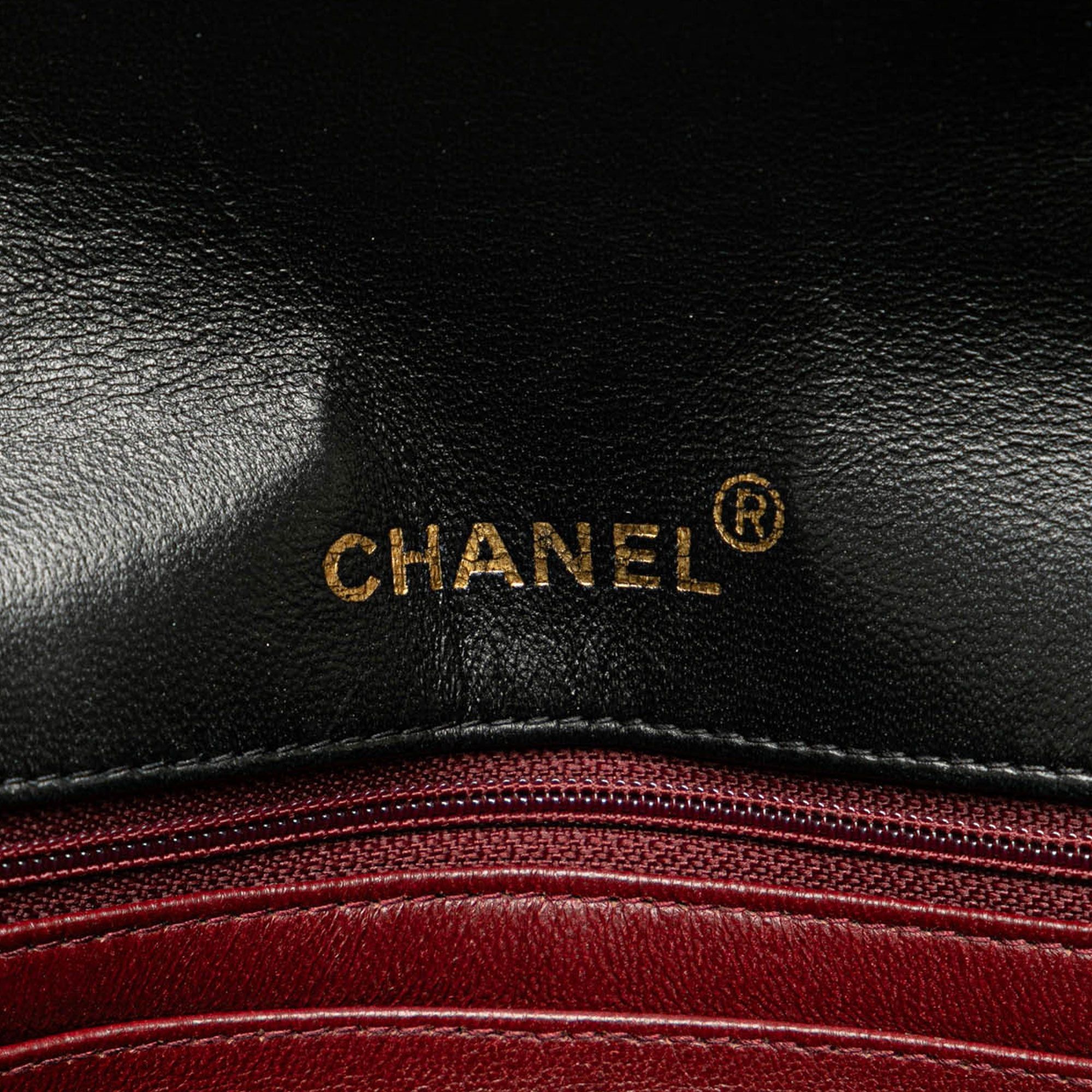 Chanel Chanel Small Lambskin Diana Flap Black Size ONE SIZE - 5 Thumbnail