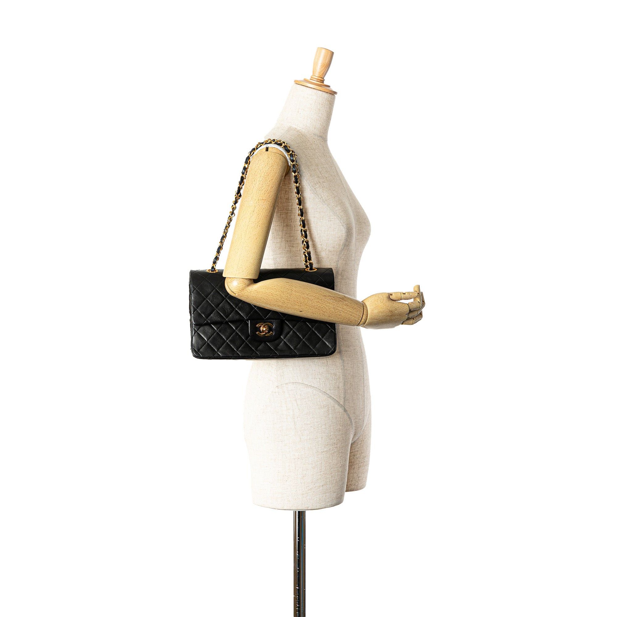 Chanel Chanel Medium Classic Lambskin Double Flap Black Size ONE SIZE - 11 Thumbnail