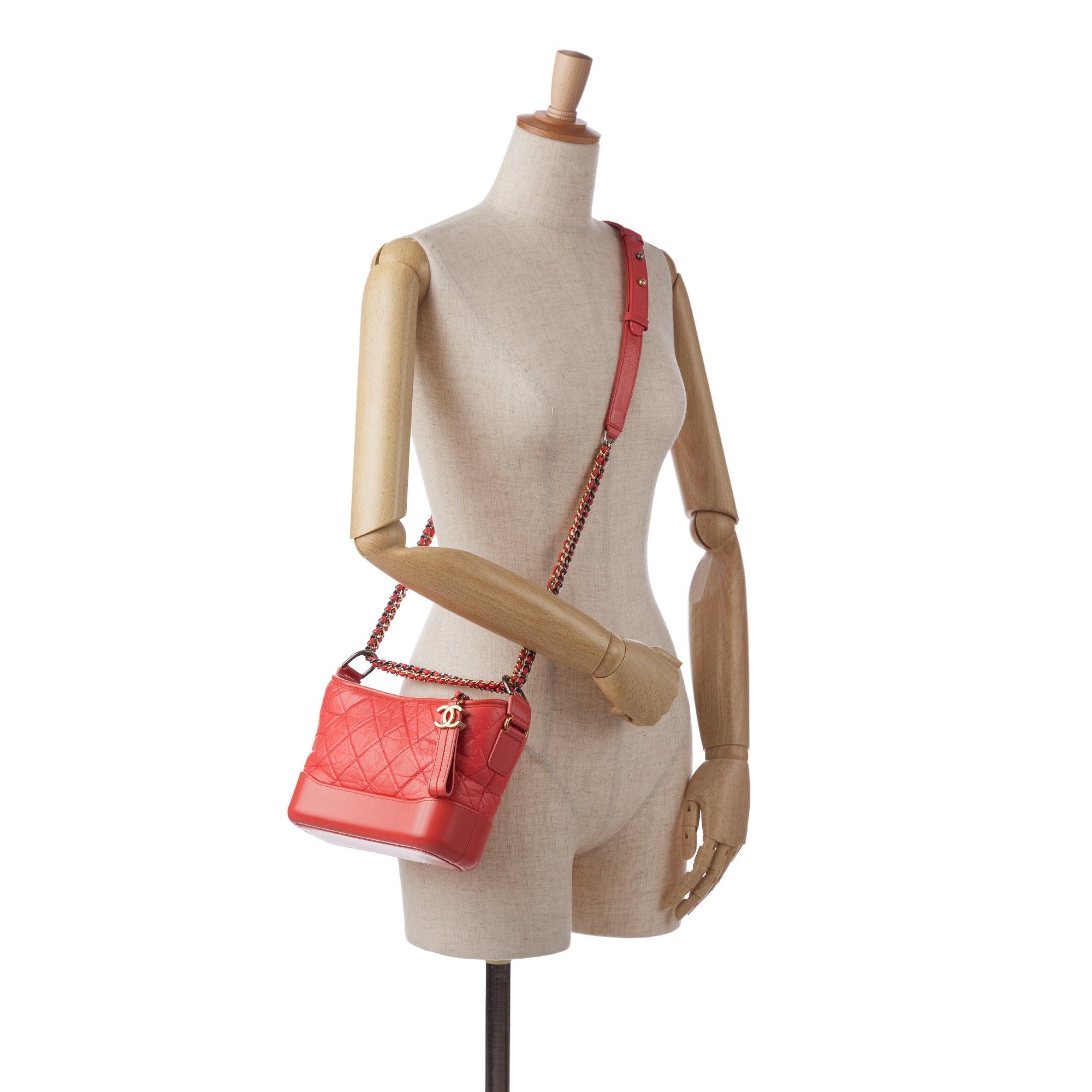 Chanel Chanel Small Chevron Lambskin Gabrielle Crossbody Red Size ONE SIZE - 10 Thumbnail