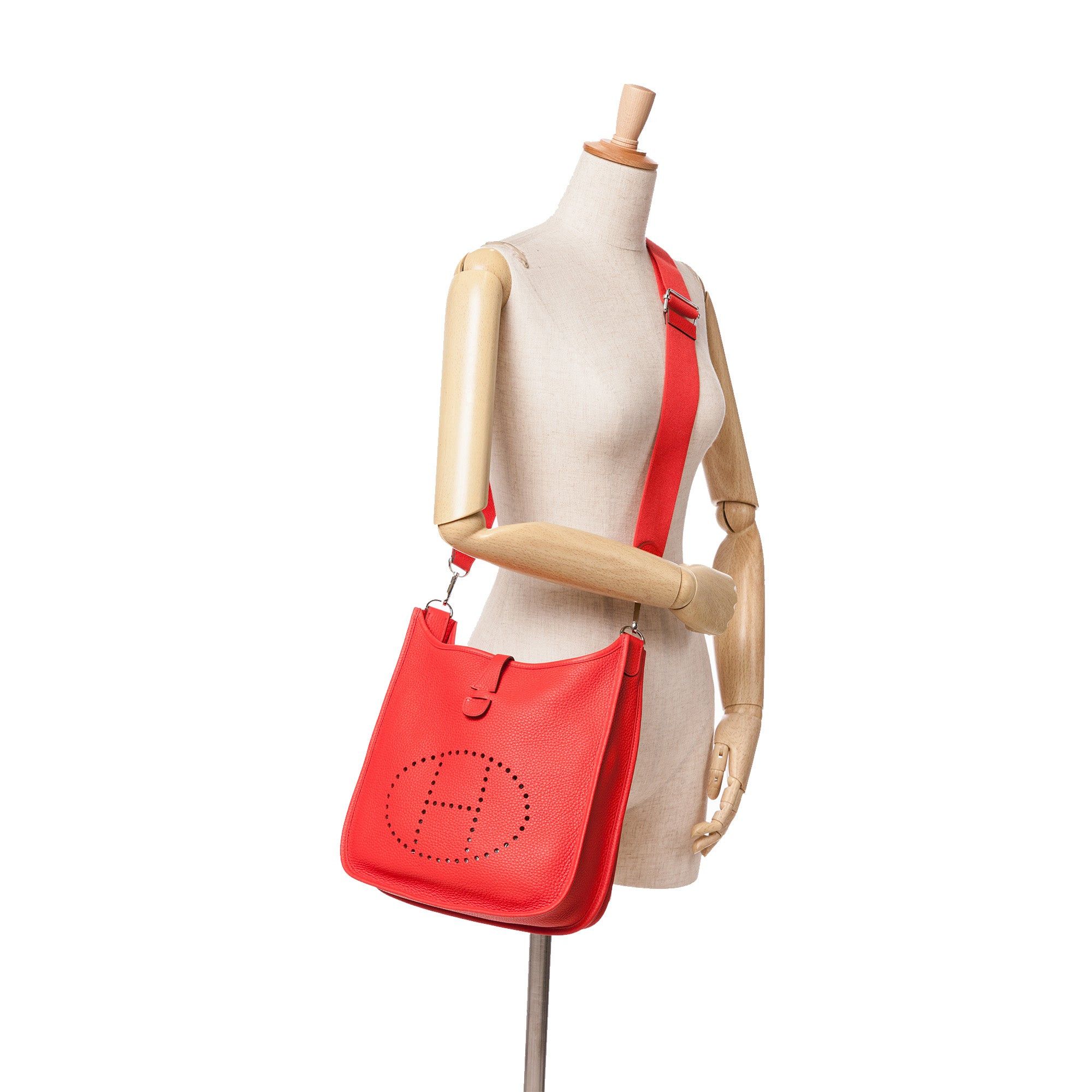 Hermes Hermès Clemence Evelyne III PM Red Size ONE SIZE - 7 Thumbnail