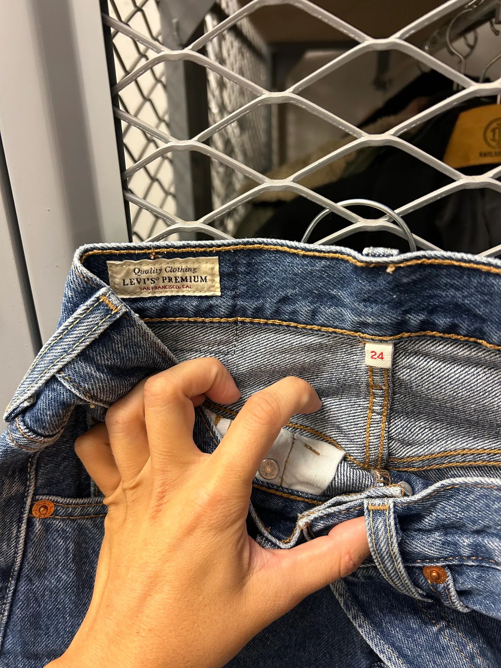 Levi's Levi's Skirt Size 24" / US 00 / IT 34 - 3 Thumbnail