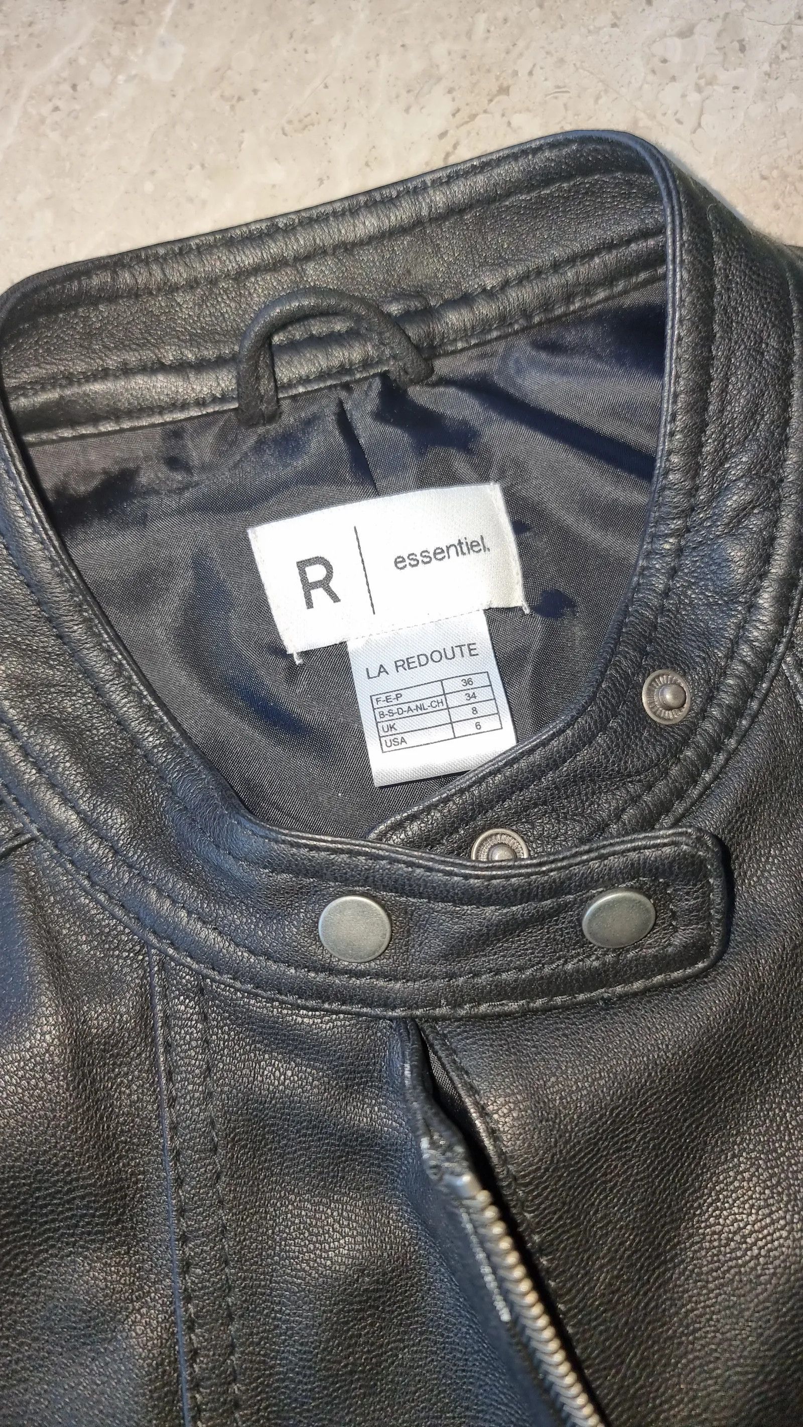 Other essentiel. LA REDOUTE Leather Jacket Size XS / US 0-2 / IT 36-38 - 2 Thumbnail