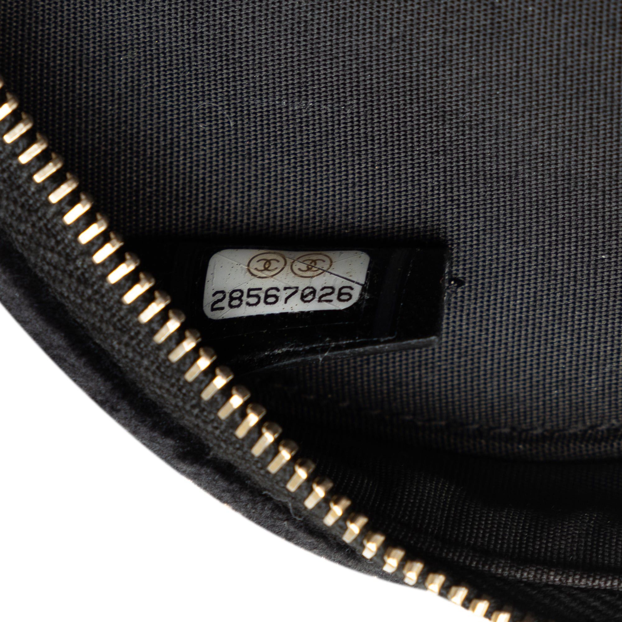 Chanel Chanel Velvet Pearl Sequin Round Crossbody Black Size ONE SIZE - 7 Thumbnail