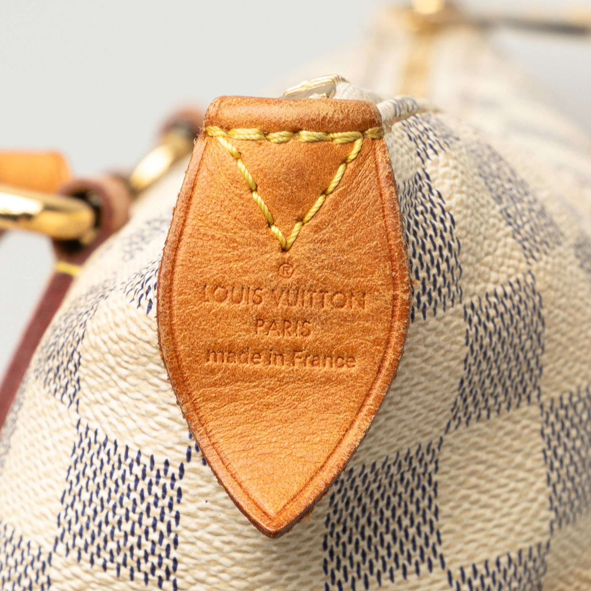 Louis Vuitton Louis Vuitton Damier Azur Totally PM White Size ONE SIZE - 6 Thumbnail