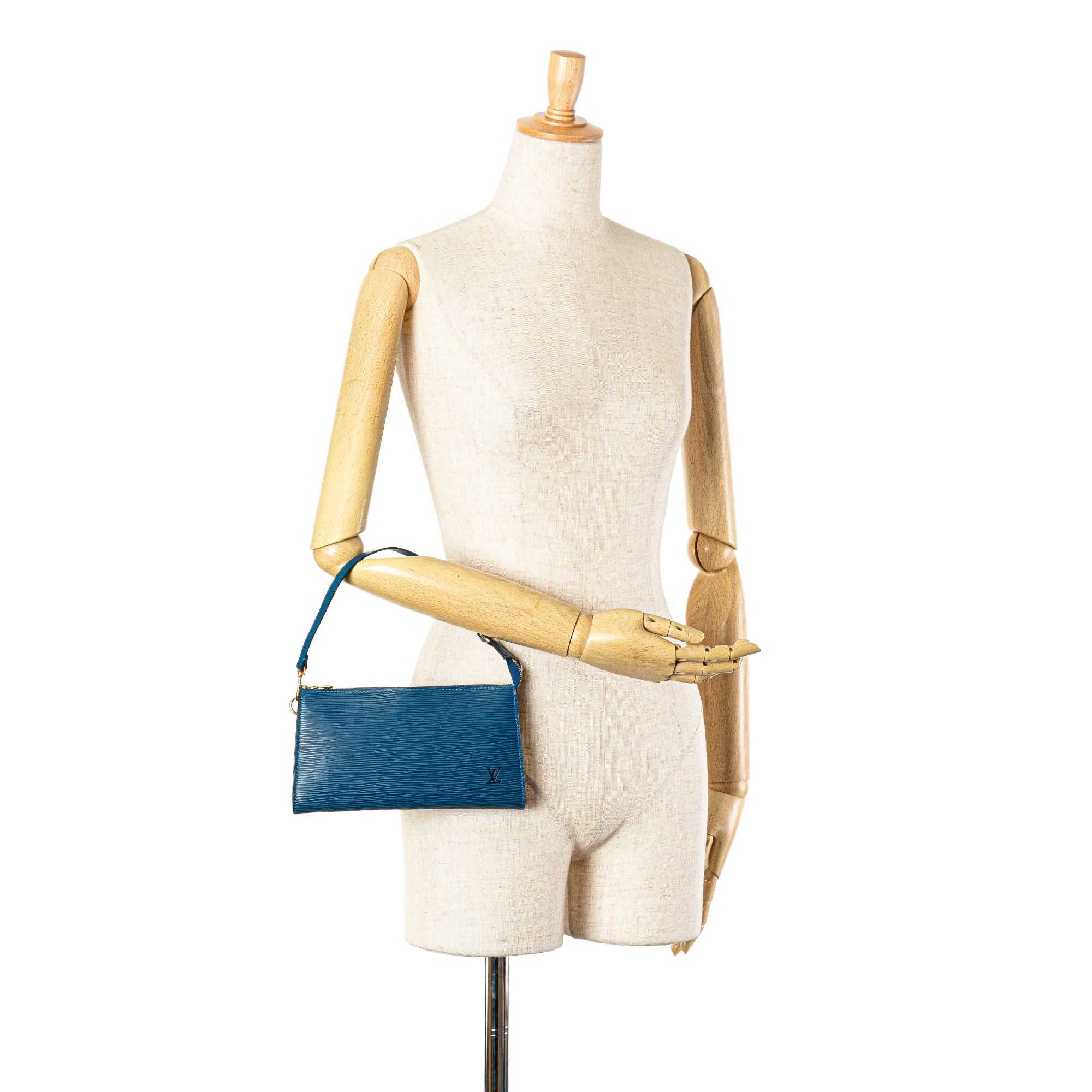 Louis Vuitton Louis Vuitton Epi Pochette Accessories Blue Size ONE SIZE - 10 Thumbnail