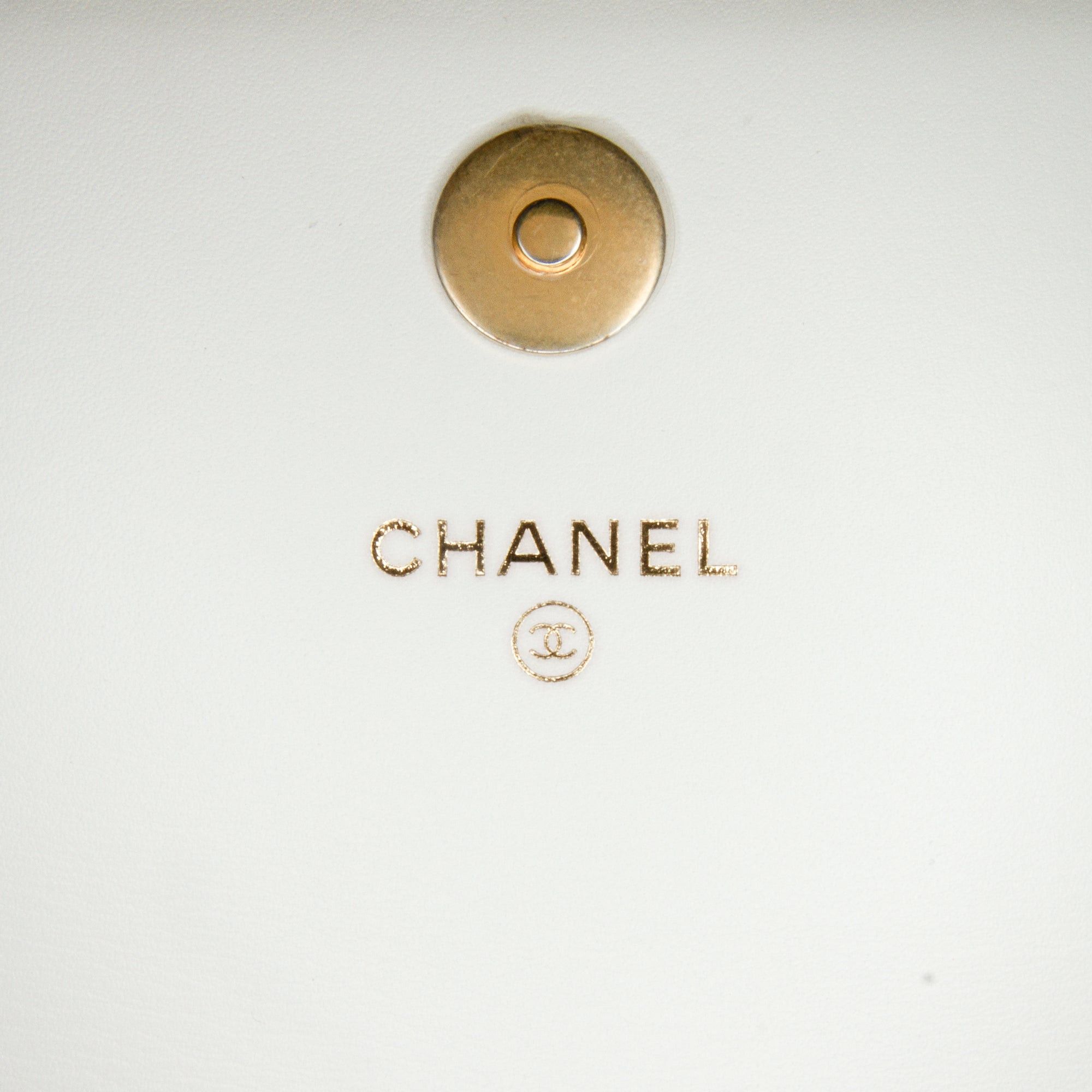 Chanel Chanel Enchained Flap Wallet on Chain White Size ONE SIZE - 7 Thumbnail