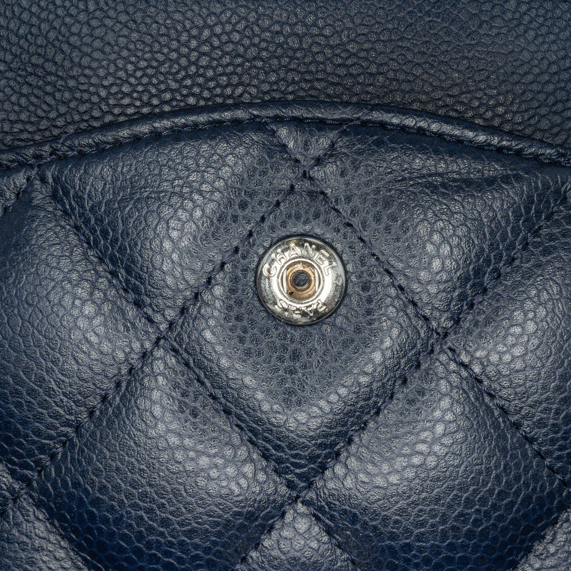 Chanel Chanel Jumbo Classic Caviar Double Flap Blue Size ONE SIZE - 7 Thumbnail