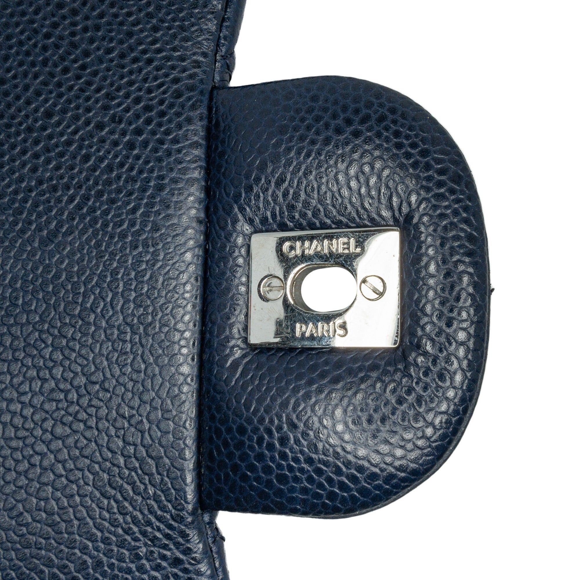 Chanel Chanel Jumbo Classic Caviar Double Flap Blue Size ONE SIZE - 10 Thumbnail
