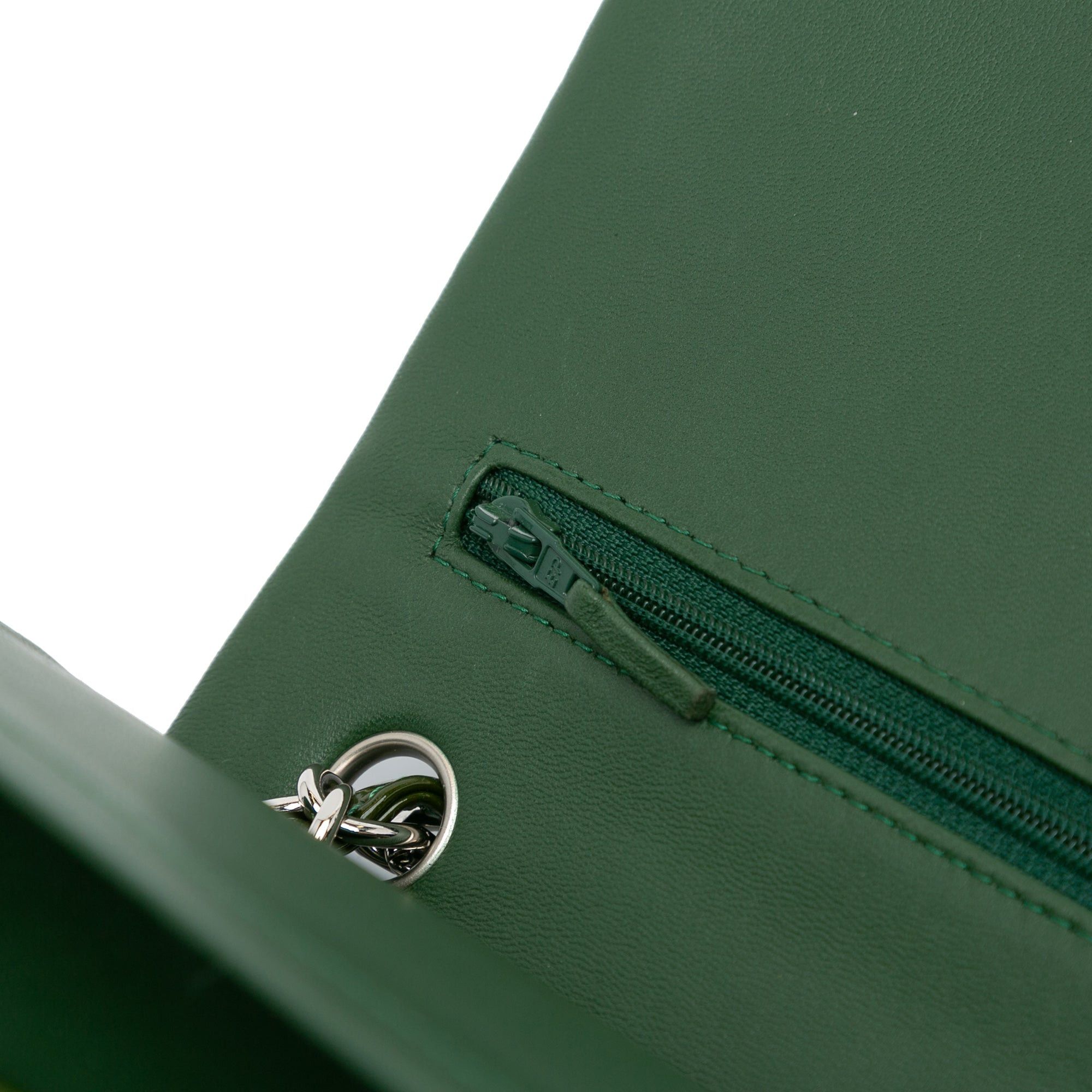 Chanel Chanel Jumbo Classic Patent Double Flap Green Size ONE SIZE - 10 Thumbnail