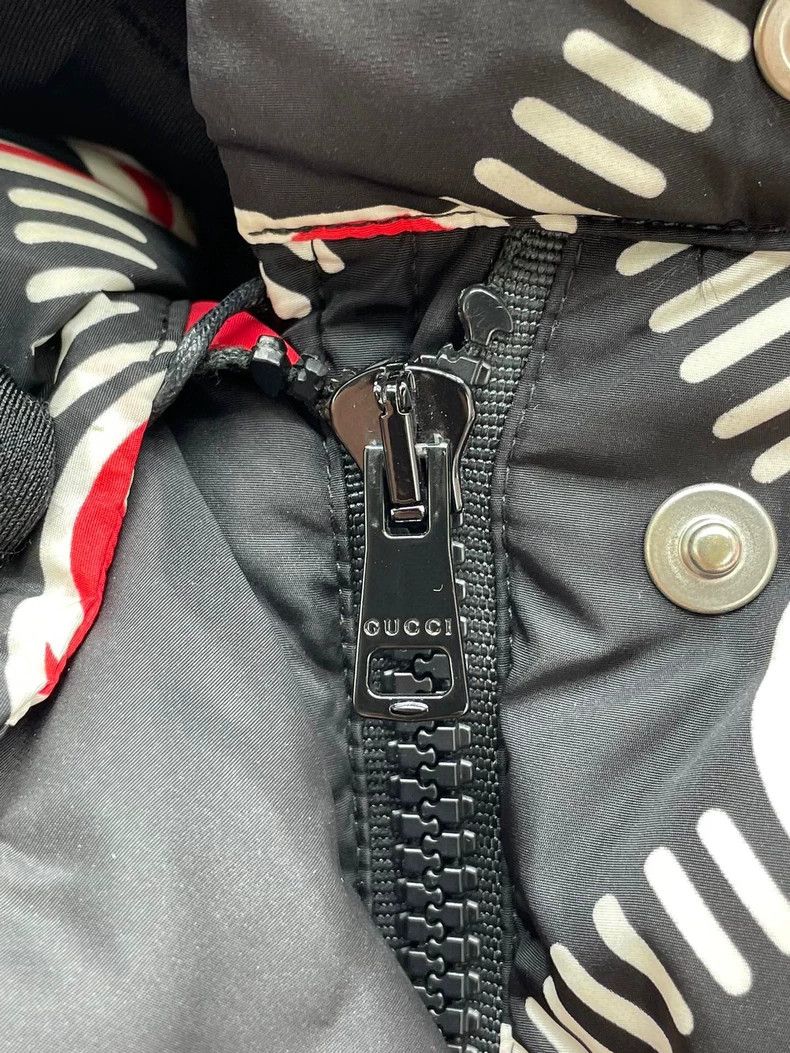 Gucci Gucci Logo Padded Vest with Tag Size US M / EU 48-50 / 2 - 4 Thumbnail