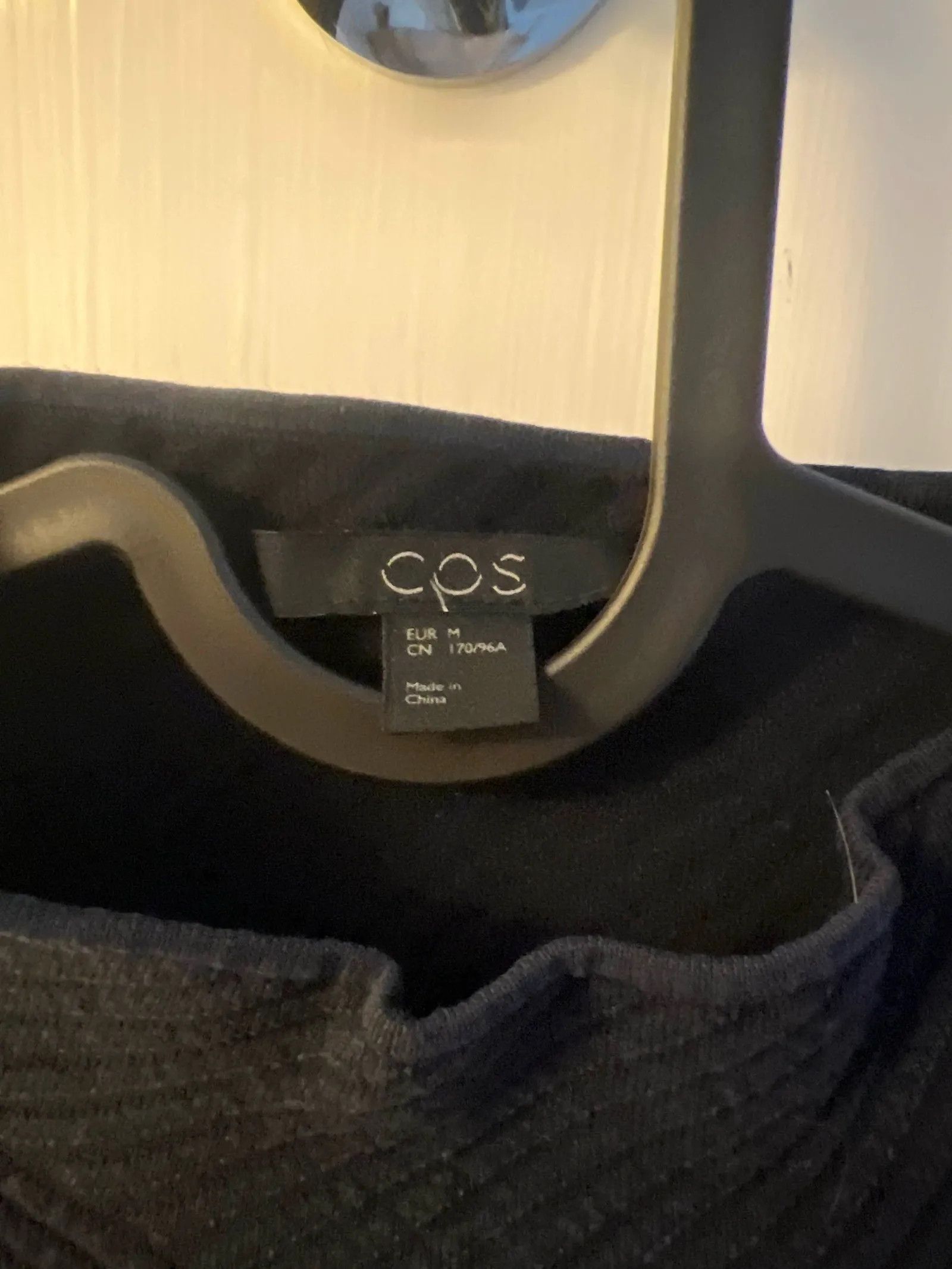 Cos Cos Sweater Size M / US 6-8 / IT 42-44 - 2 Thumbnail