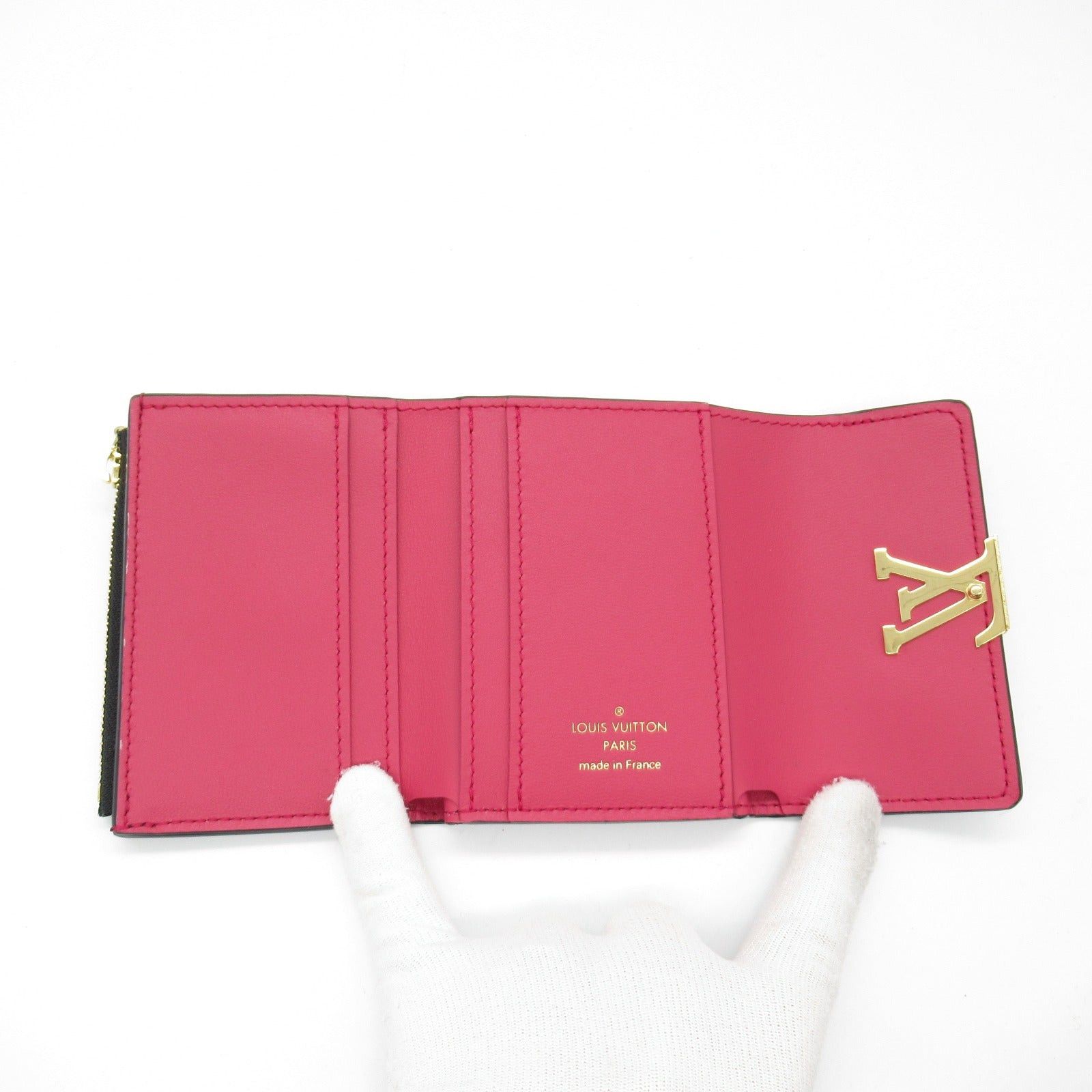 Louis Vuitton Louis Vuitton Portefeuille Capucines Xs Trifold Wallet Leather Taurillon Black Noir Size ONE SIZE - 5 Thumbnail