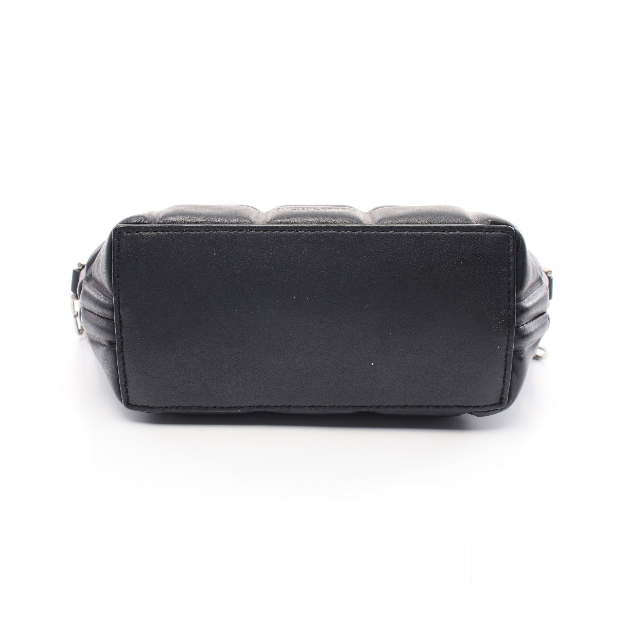 Bottega Veneta Bottega Veneta Padet Half Moon Chain Shoulder Bag Leather Black Size ONE SIZE - 9 Thumbnail