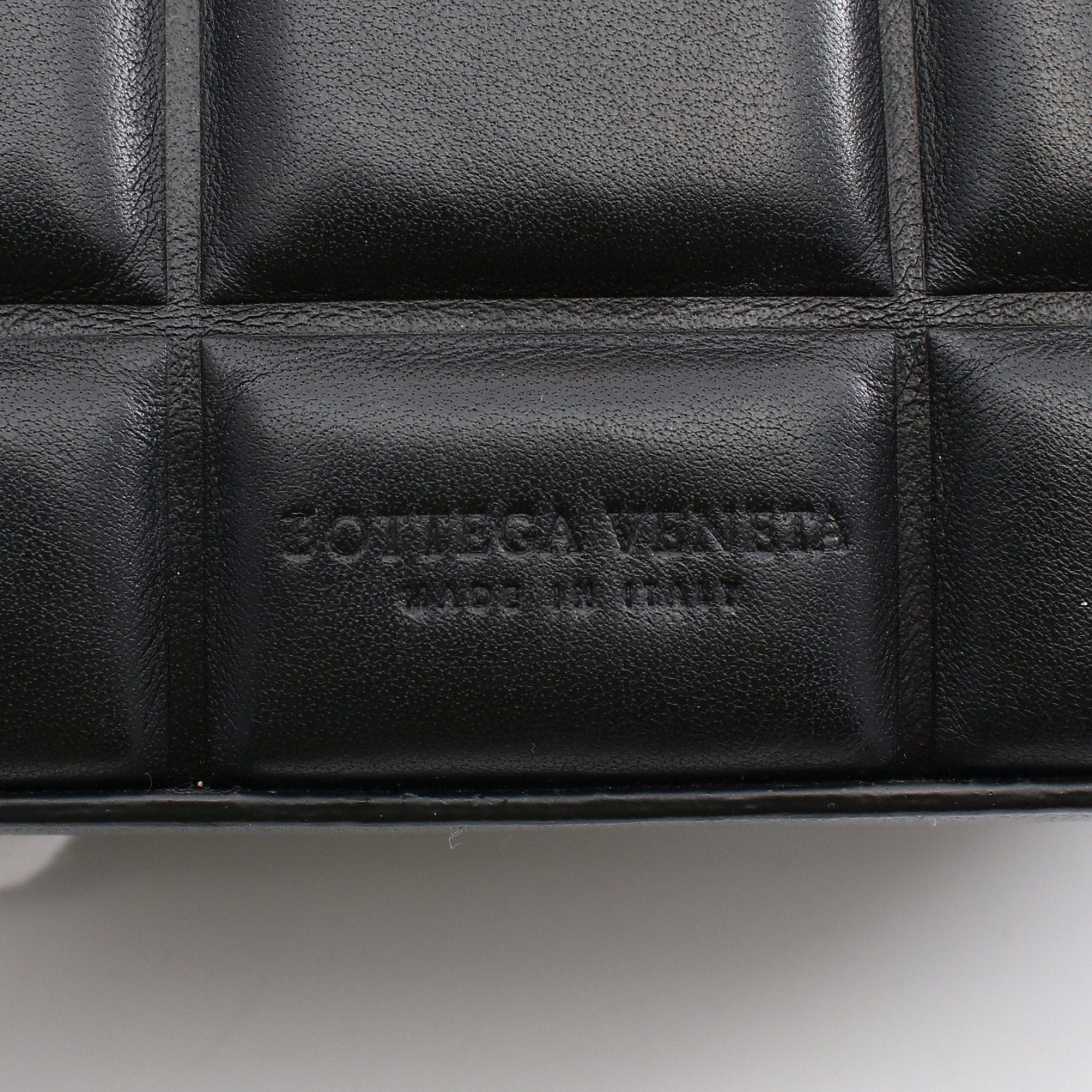 Bottega Veneta Bottega Veneta Padet Half Moon Chain Shoulder Bag Leather Black Size ONE SIZE - 4 Thumbnail