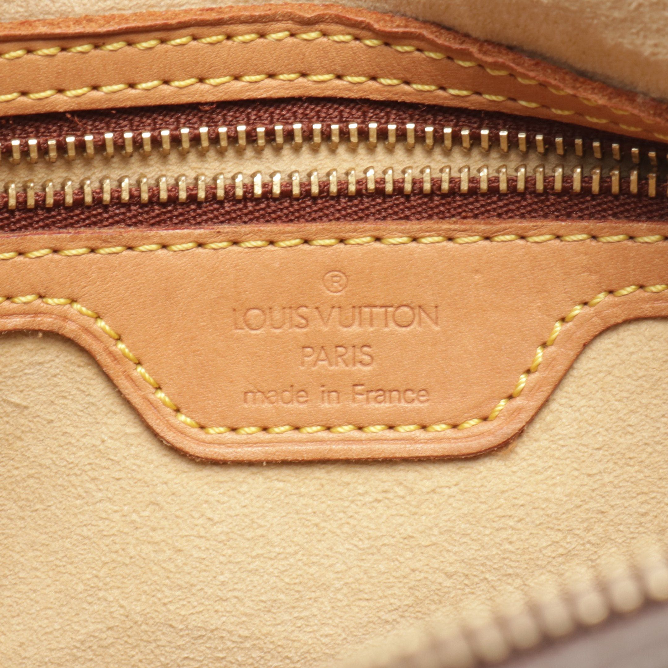 Louis Vuitton Louis Vuitton Looping Gm Monogram Shoulder Bag Leather Brown Size ONE SIZE - 4 Thumbnail