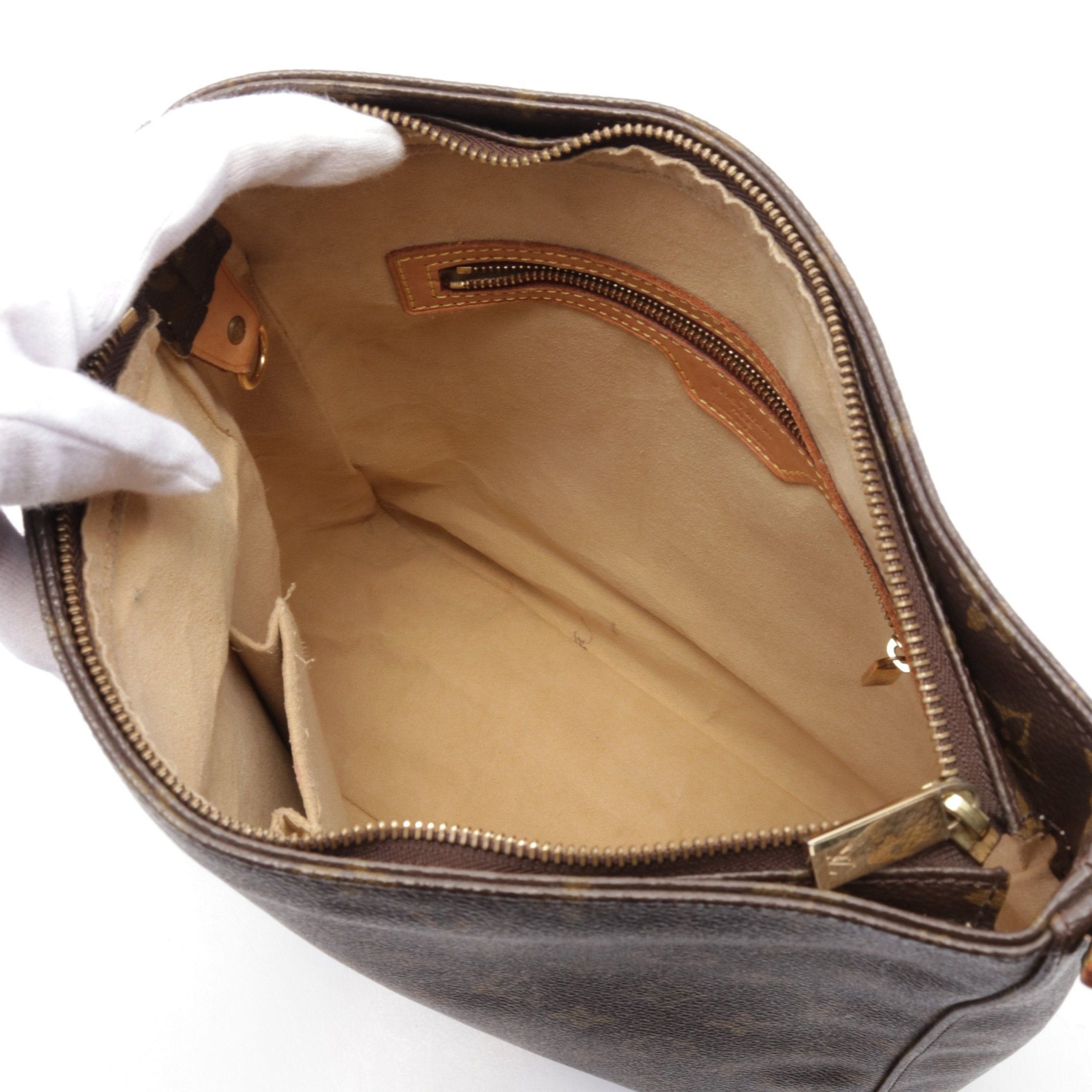 Louis Vuitton Louis Vuitton Looping Gm Monogram Shoulder Bag Leather Brown Size ONE SIZE - 3 Thumbnail