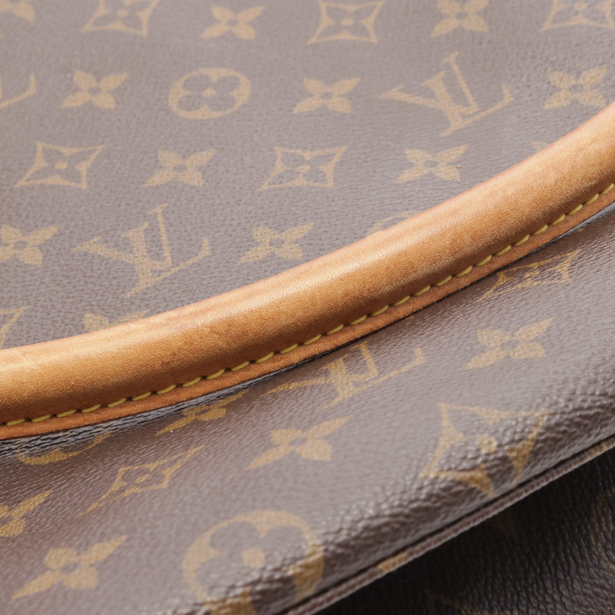 Louis Vuitton Louis Vuitton Looping Gm Monogram Shoulder Bag Leather Brown Size ONE SIZE - 9 Thumbnail