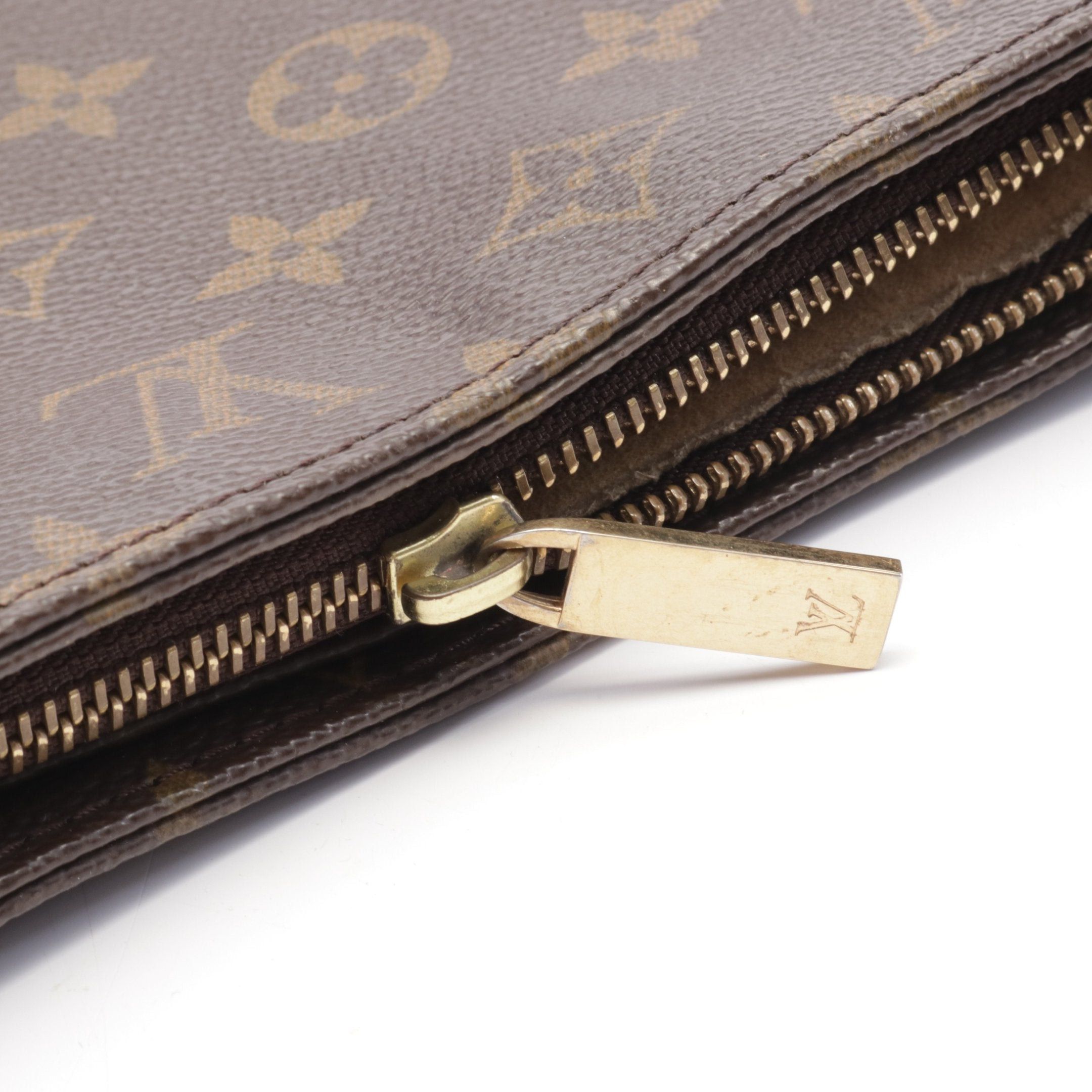 Louis Vuitton Louis Vuitton Looping Gm Monogram Shoulder Bag Leather Brown Size ONE SIZE - 11 Thumbnail