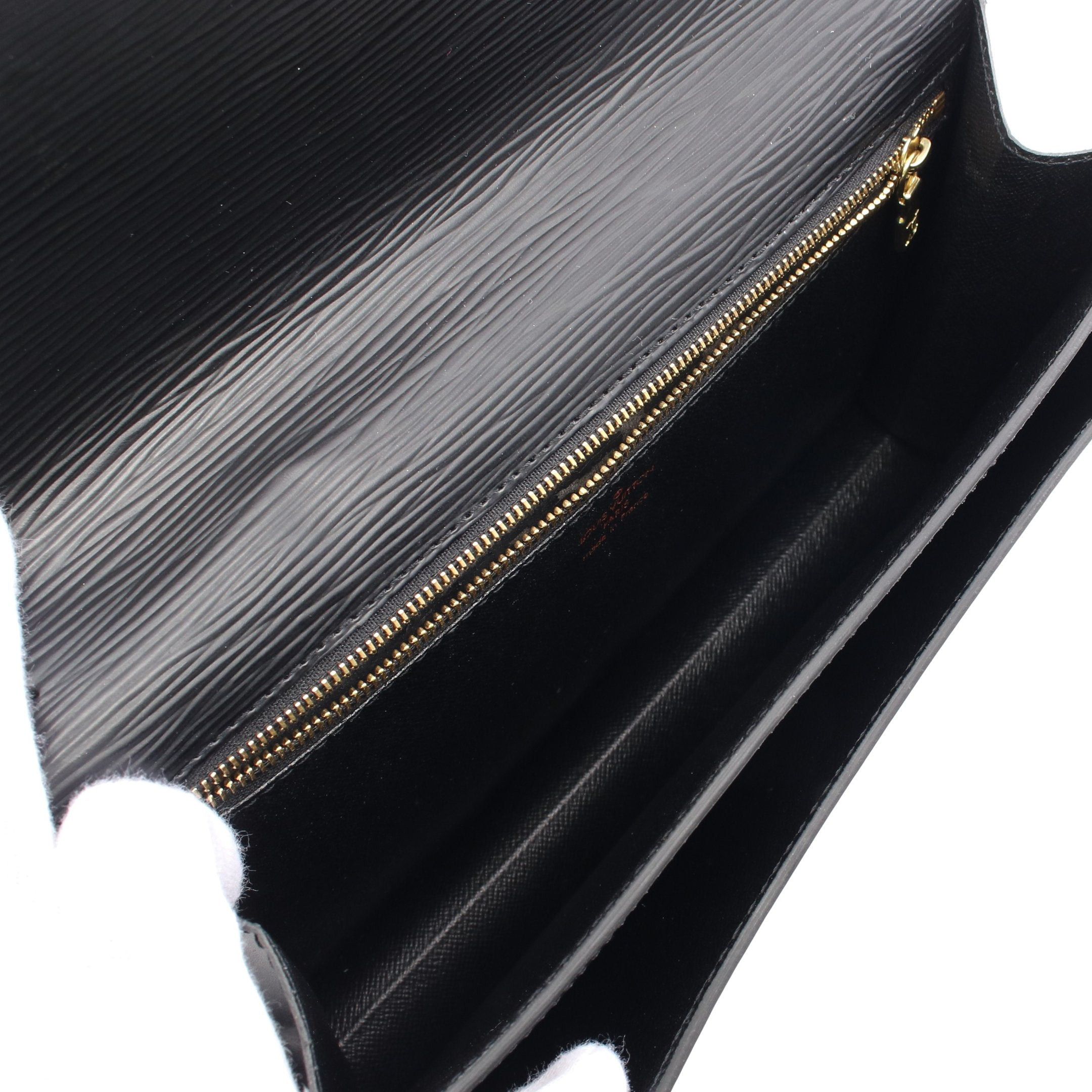 Louis Vuitton Louis Vuitton Serie Dragonne Epi Noir Clutch Bag Leather Black Size ONE SIZE - 3 Thumbnail
