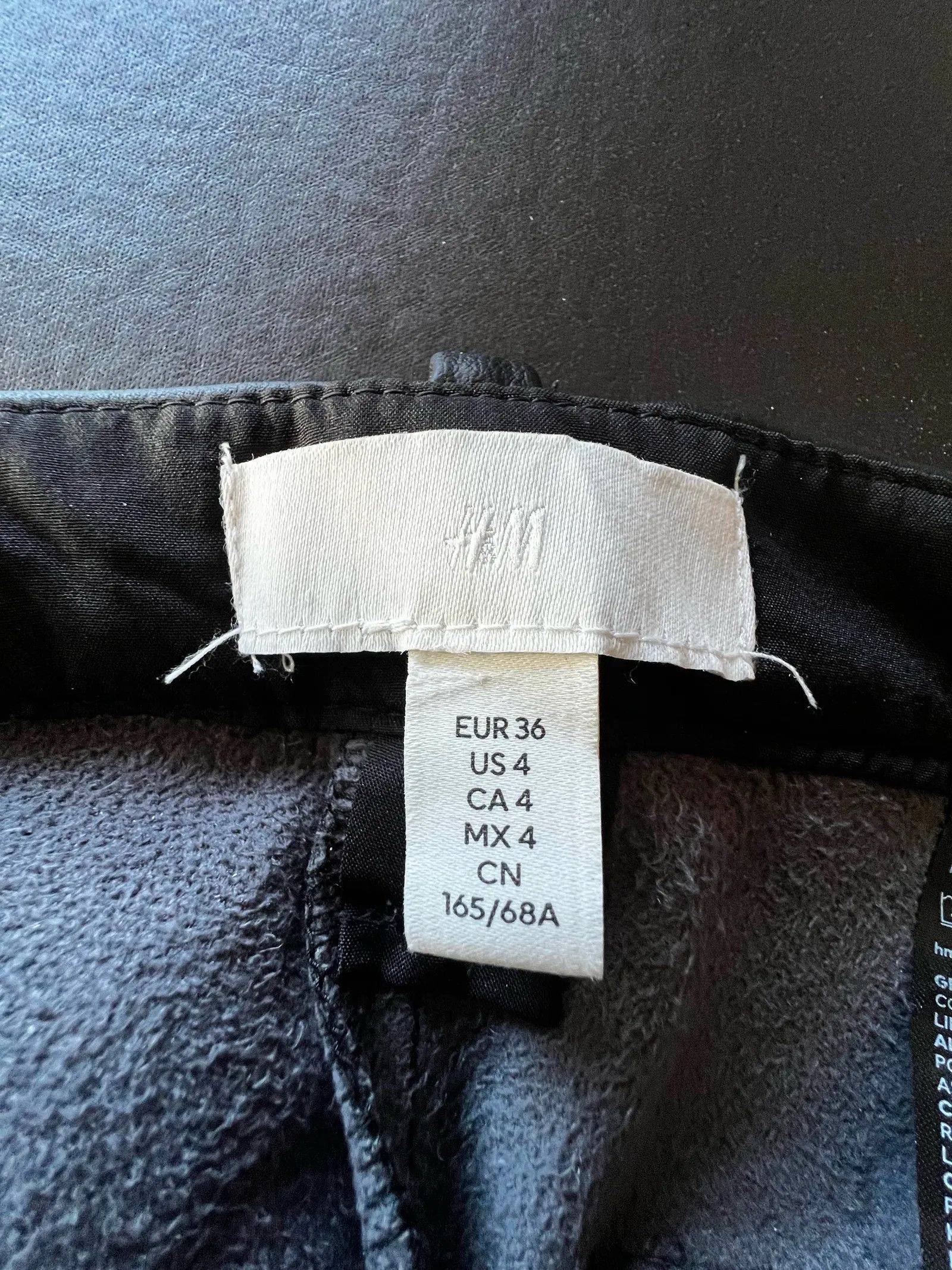 H&M H&M Pants Size 26" / US 2 / IT 38 - 2 Thumbnail