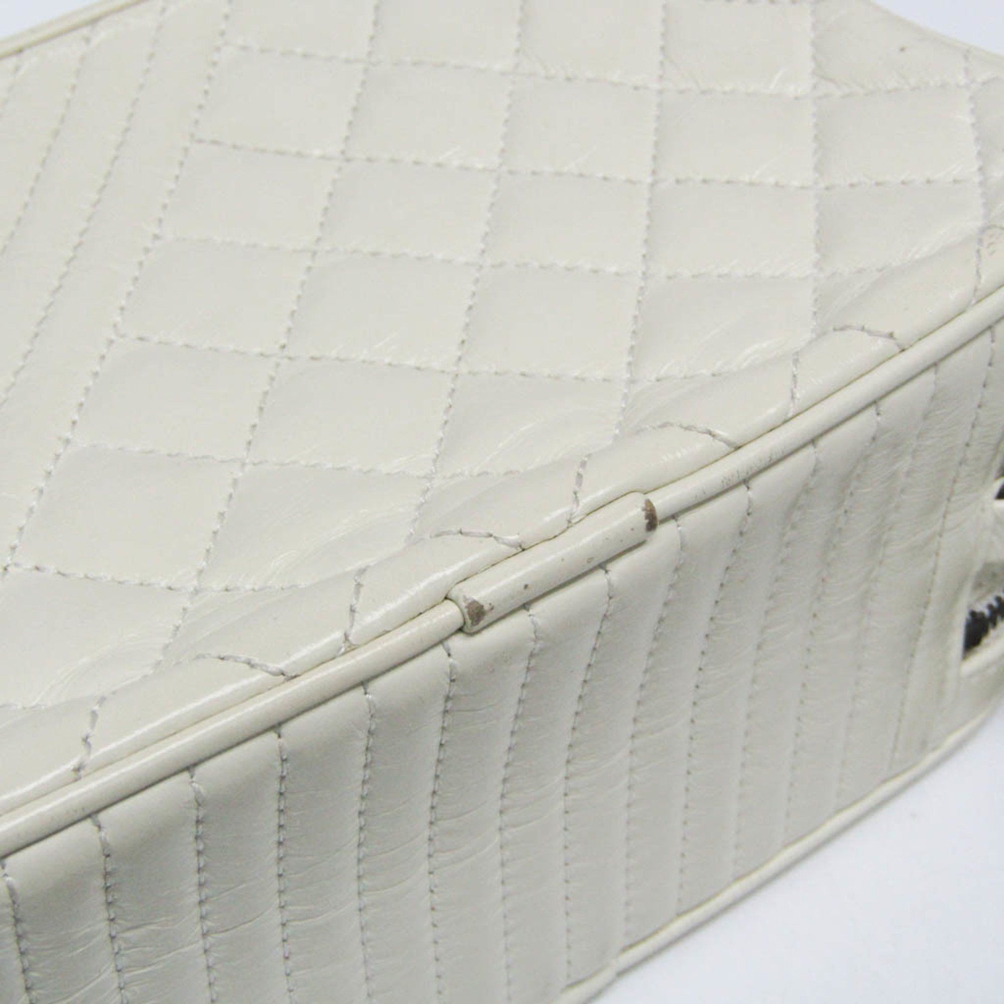 Chanel Chanel Boy Chanel Camera Bag A92656 Women's Leather Shoulder Bag Cream Size ONE SIZE - 9 Thumbnail