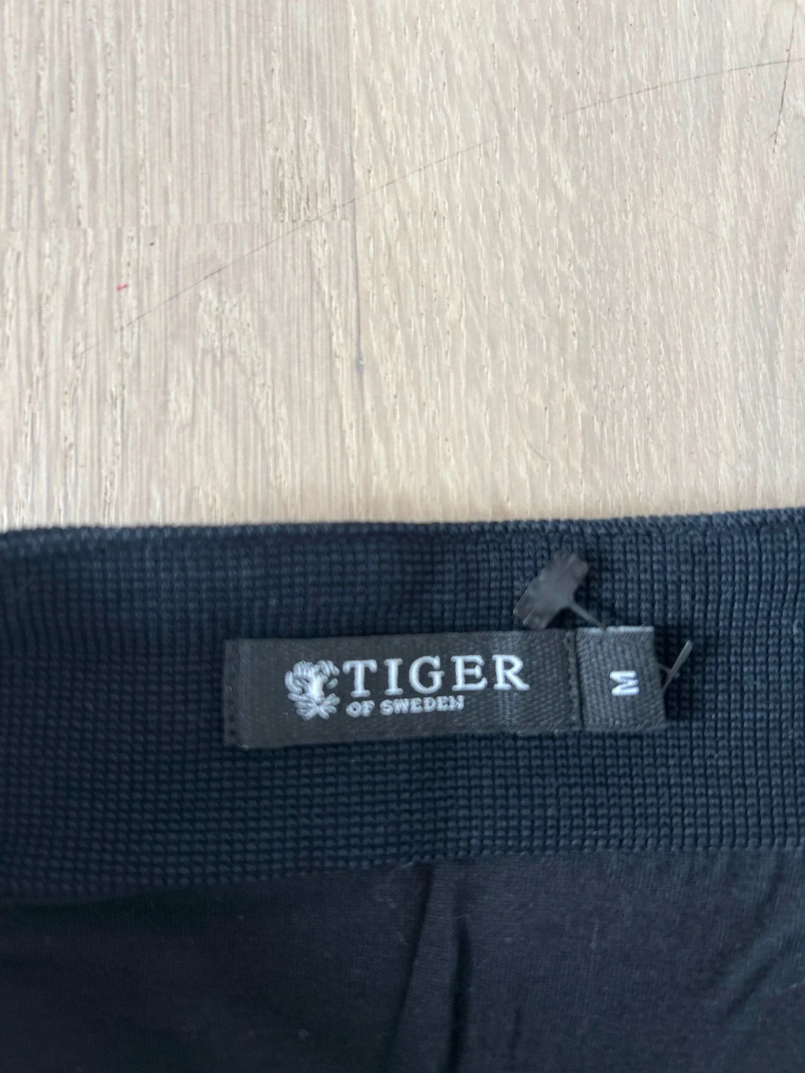 Tiger of Sweden Tiger of Sweden Alene Skirt Size 28" / US 6 / IT 42 - 2 Thumbnail
