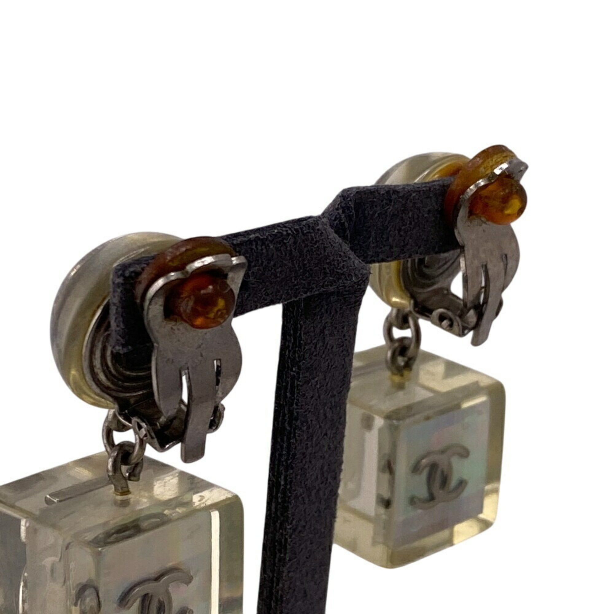 Chanel Chanel Numero 5 earring Size ONE SIZE - 13 Thumbnail