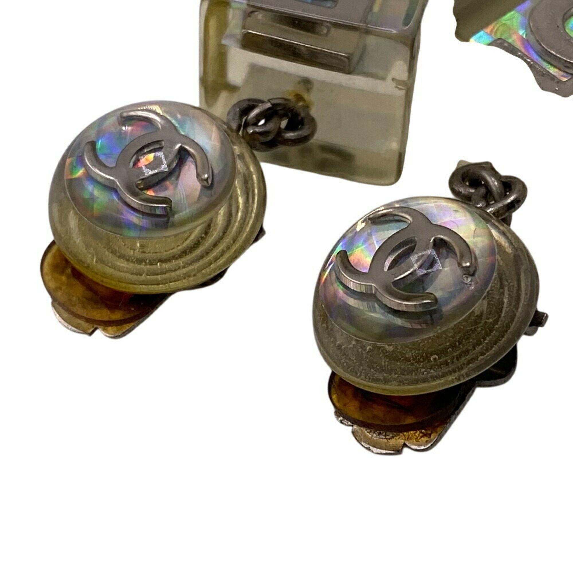 Chanel Chanel Numero 5 earring Size ONE SIZE - 14 Thumbnail