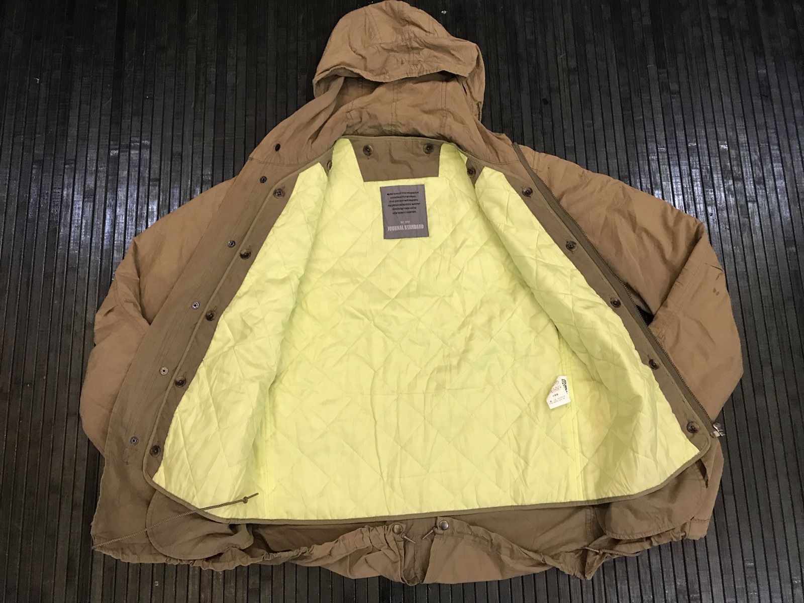 Journal Standard Journal Standard Washed Out Green Army Parka Size US M / EU 48-50 / 2 - 3 Thumbnail