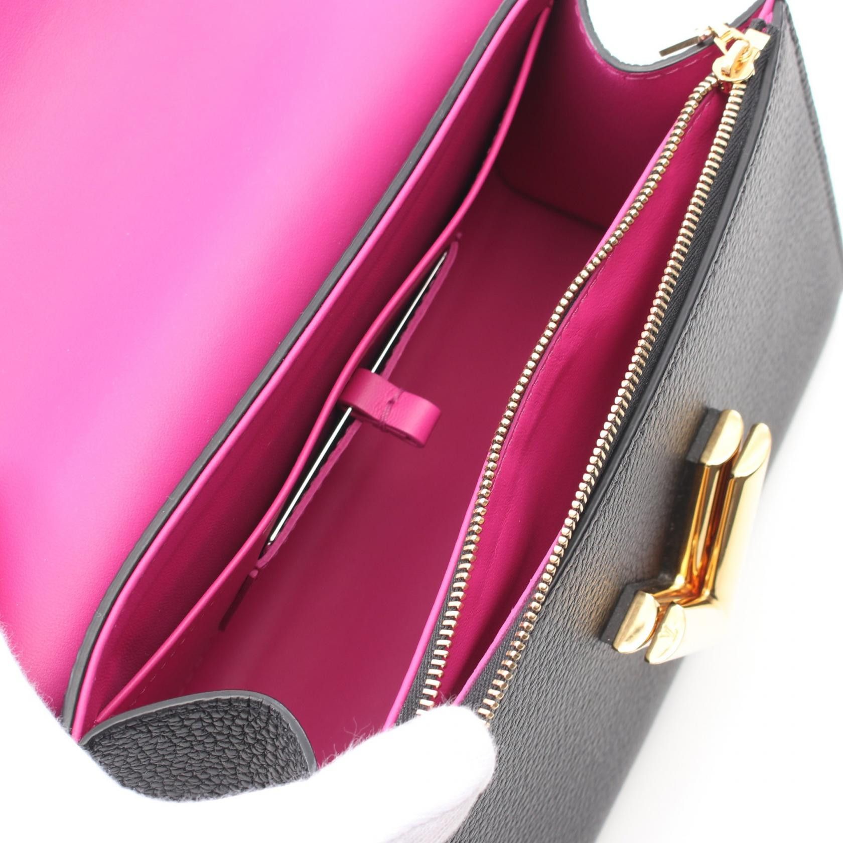 Louis Vuitton Louis Vuitton Twist One Handle Pm Noir Handbag Leather Black Size ONE SIZE - 3 Thumbnail