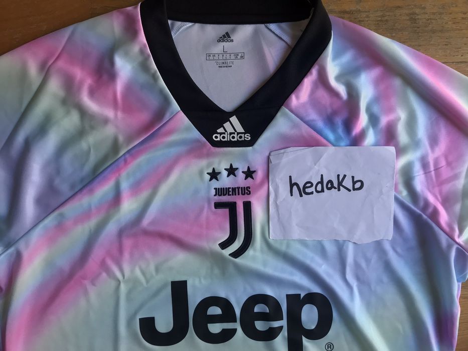 Rainbow cheap juventus kit