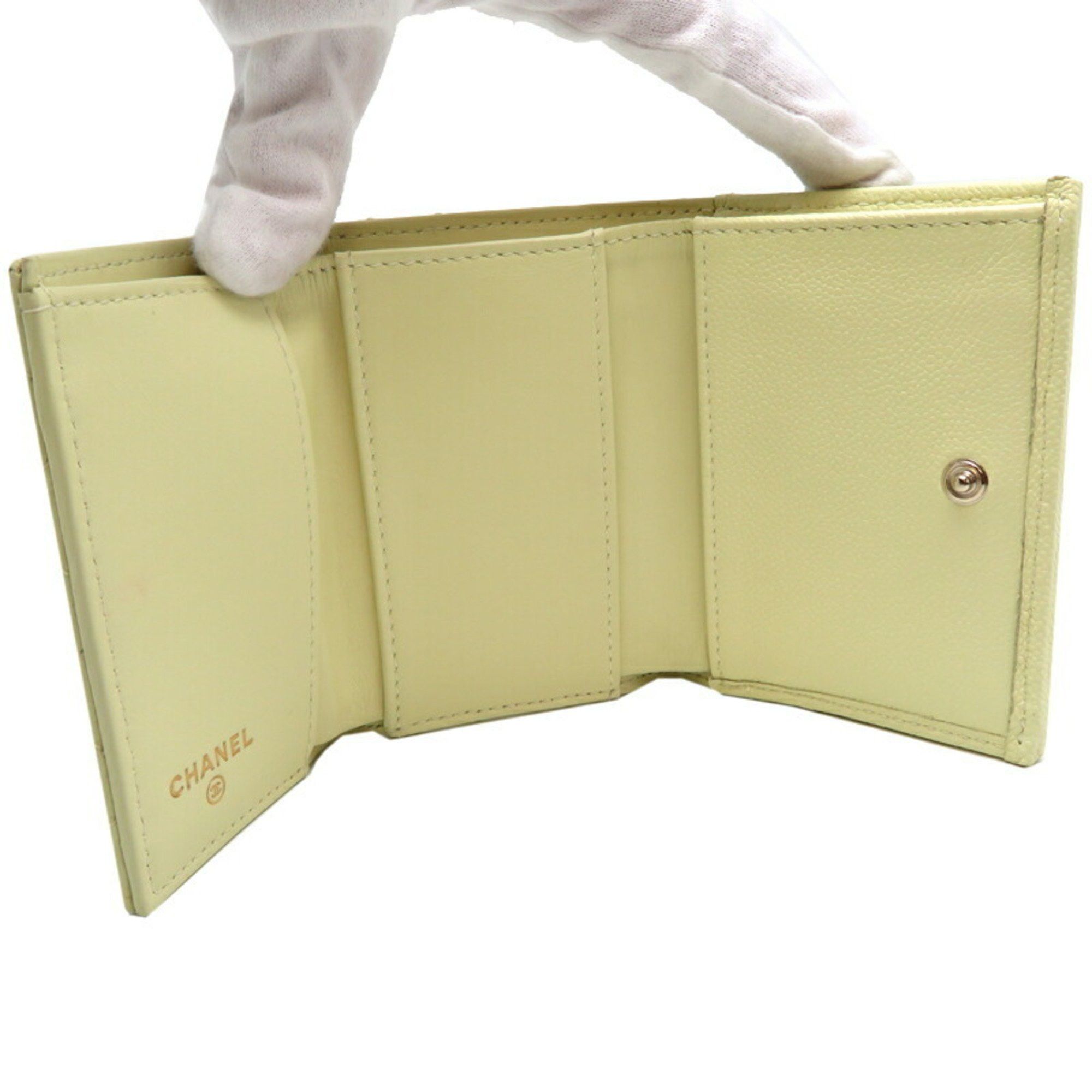 Chanel Chanel Small Flap Wallet Women's Tri-fold AP0230 Caviar Skin Cream (White) Size ONE SIZE - 5 Thumbnail