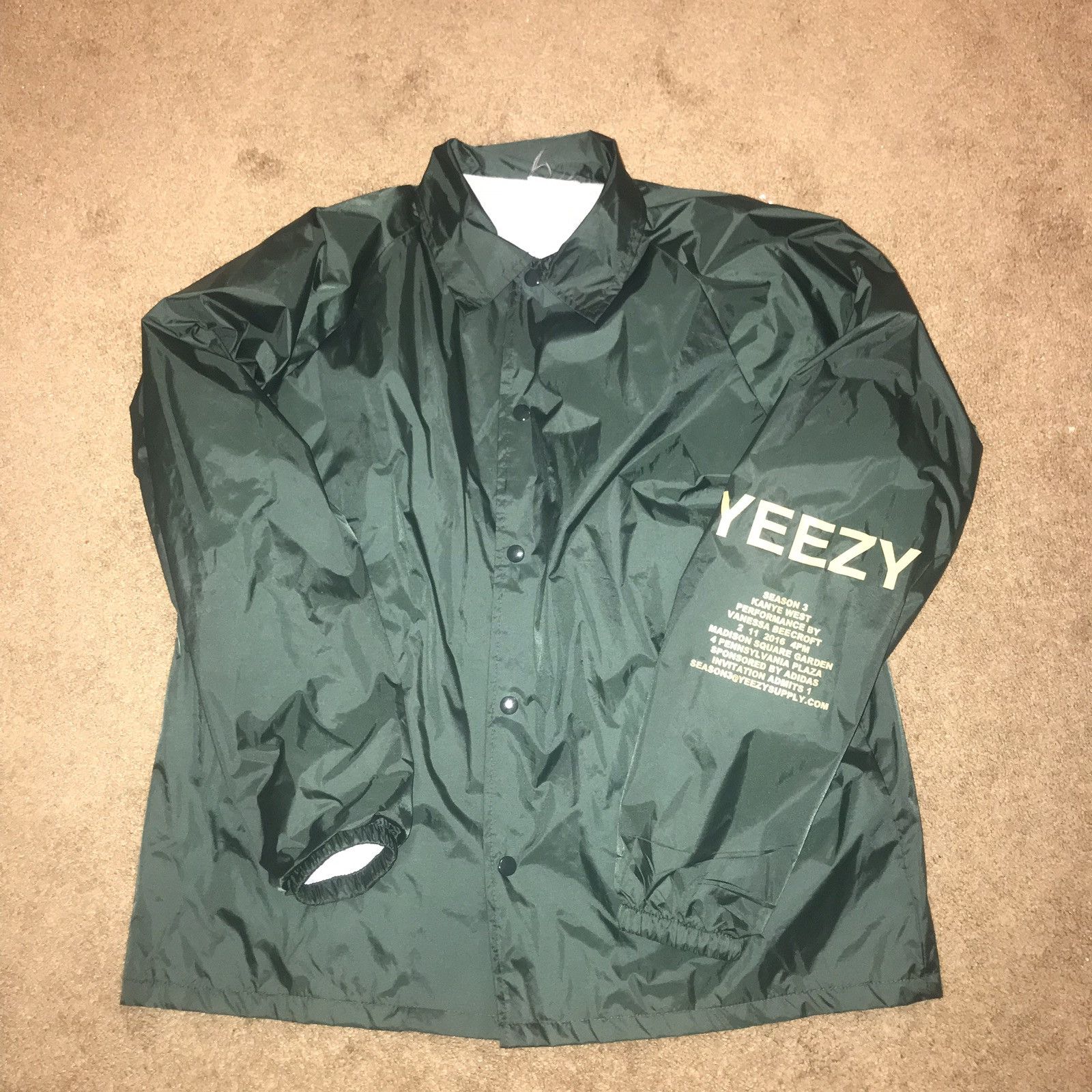 Yeezy invitation sale s3 windbreaker