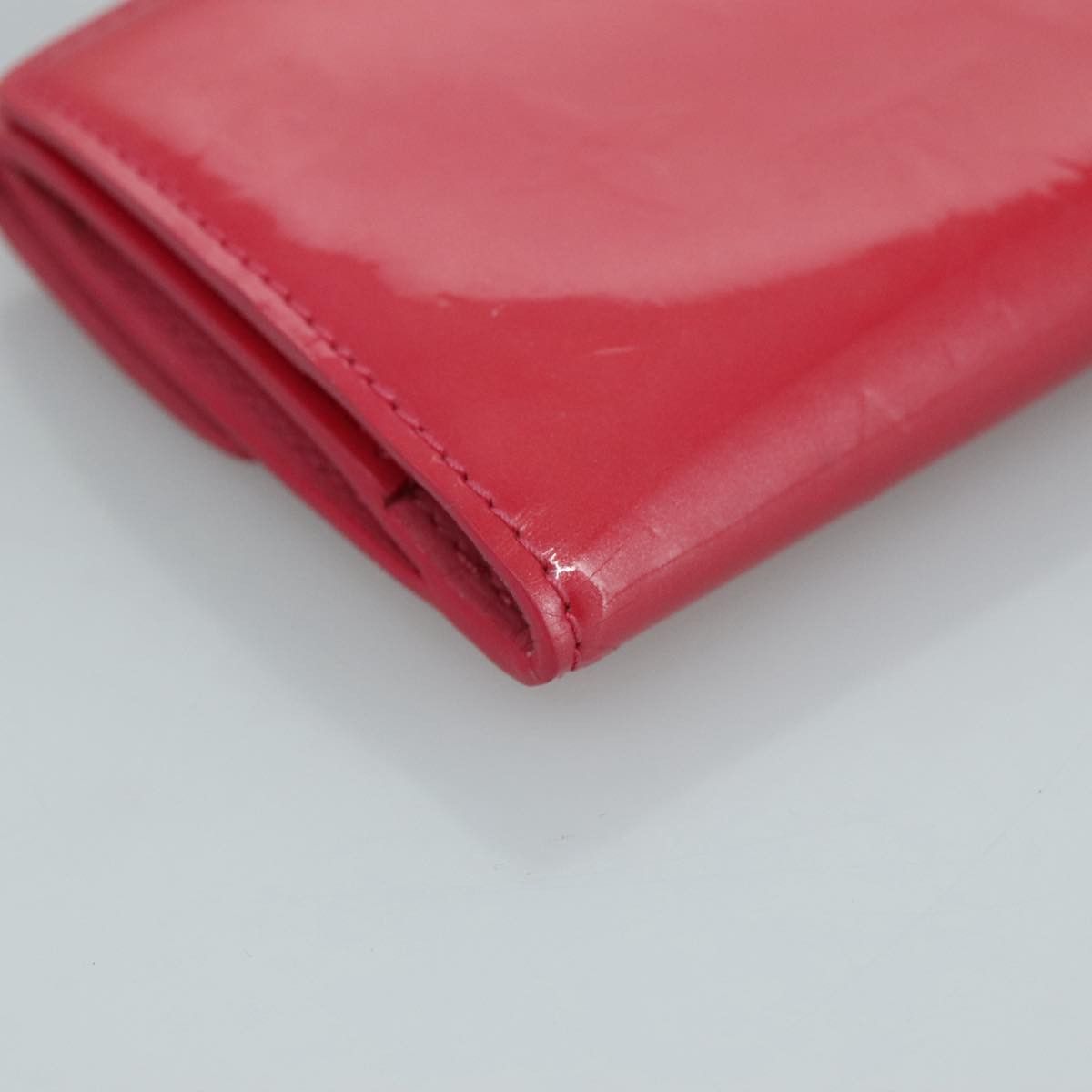 Louis Vuitton Ludlow Red Patent Leather Wallet (Pre-Owned) Size ONE SIZE - 8 Thumbnail