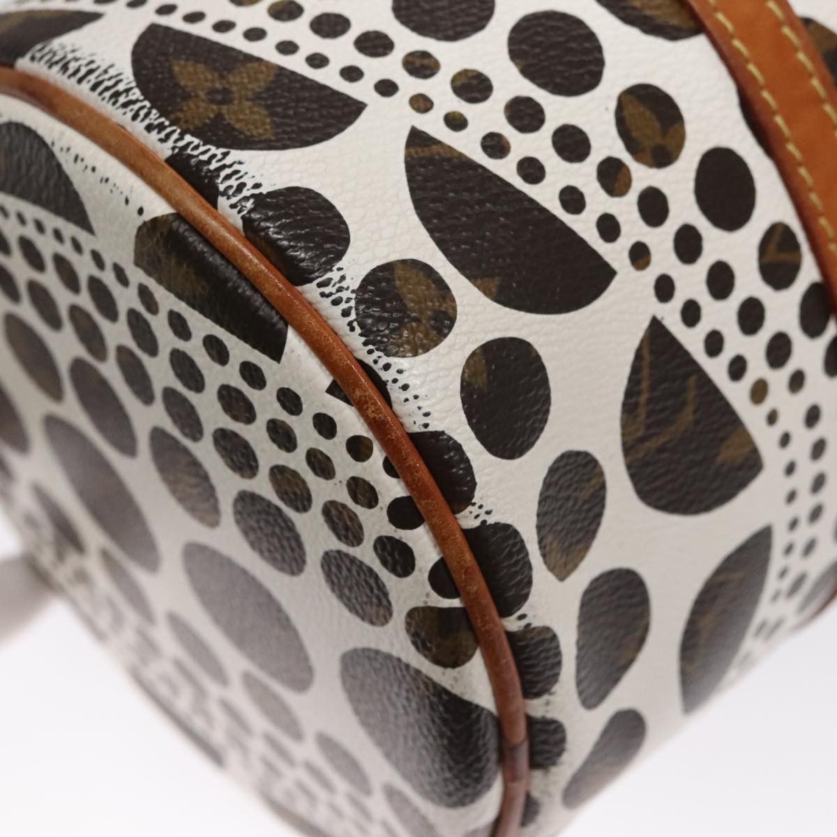 Louis Vuitton Papillon 30 White Canvas Handbag (Pre-Owned) Size ONE SIZE - 10 Thumbnail