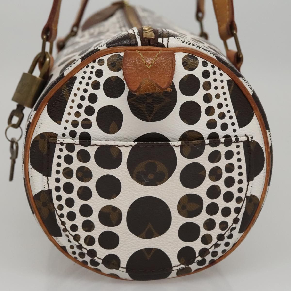 Louis Vuitton Papillon 30 White Canvas Handbag (Pre-Owned) Size ONE SIZE - 3 Thumbnail