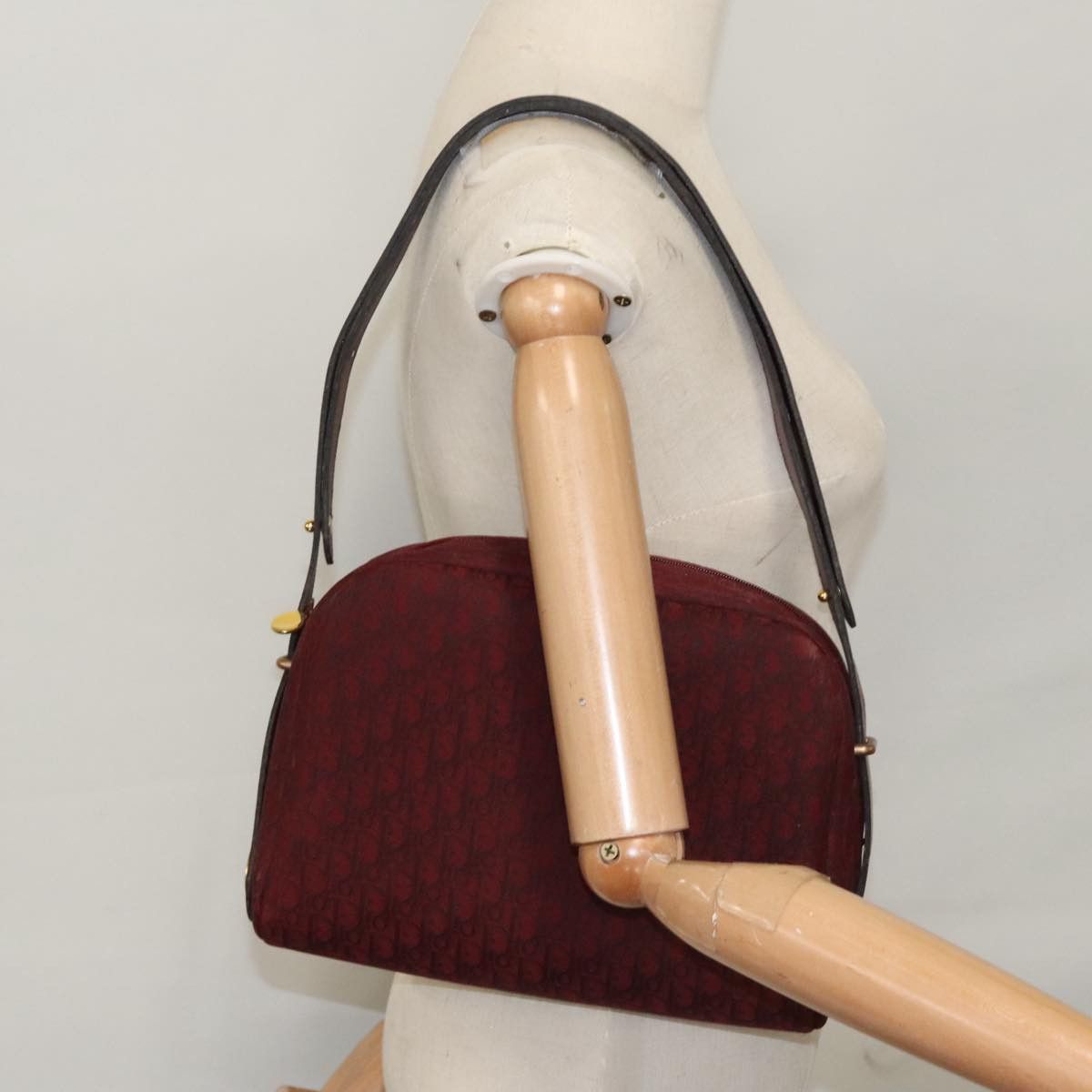 Dior Trotter Red Canvas Shoulder Bag (Pre-Owned) Size ONE SIZE - 16 Thumbnail
