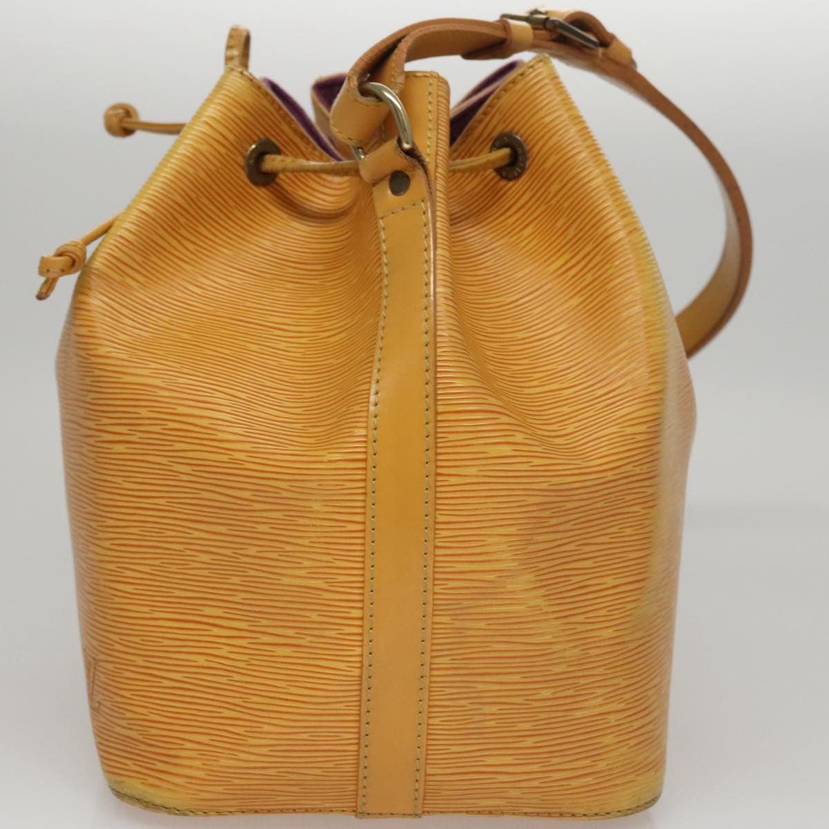 Louis Vuitton Petit Noé Yellow Leather Shoulder Bag (Pre-Owned) Size ONE SIZE - 3 Thumbnail