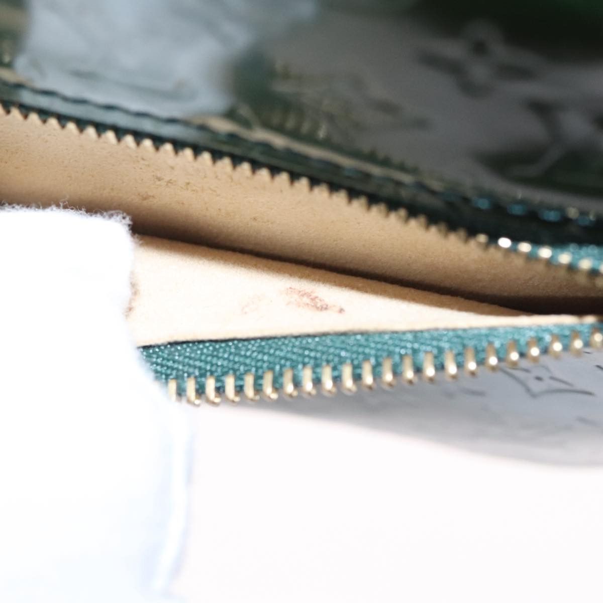 Louis Vuitton Conte De Fées Green Patent Leather Shoulder Bag (Pre-Owned) Size ONE SIZE - 12 Thumbnail