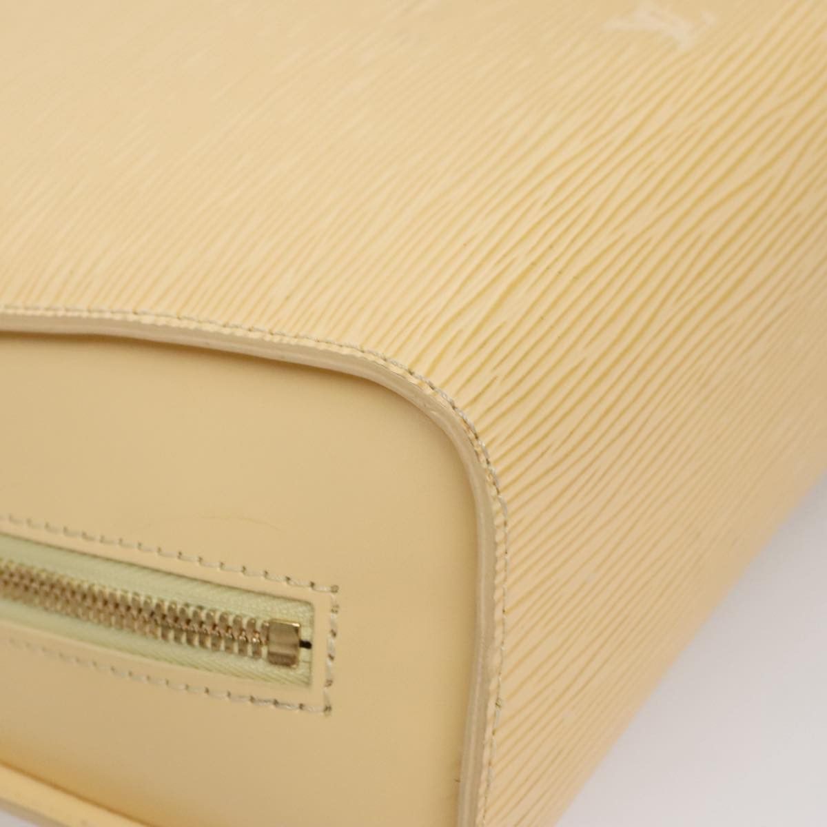 Louis Vuitton Mabillon Beige Leather Backpack Bag (Pre-Owned) Size ONE SIZE - 6 Thumbnail