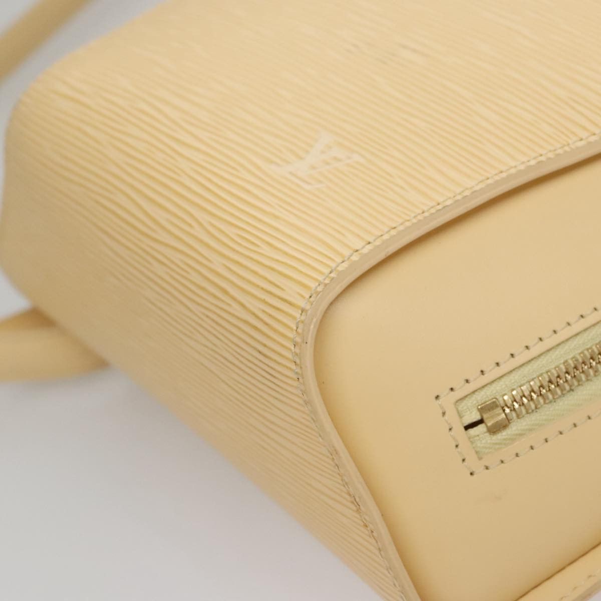 Louis Vuitton Mabillon Beige Leather Backpack Bag (Pre-Owned) Size ONE SIZE - 7 Thumbnail