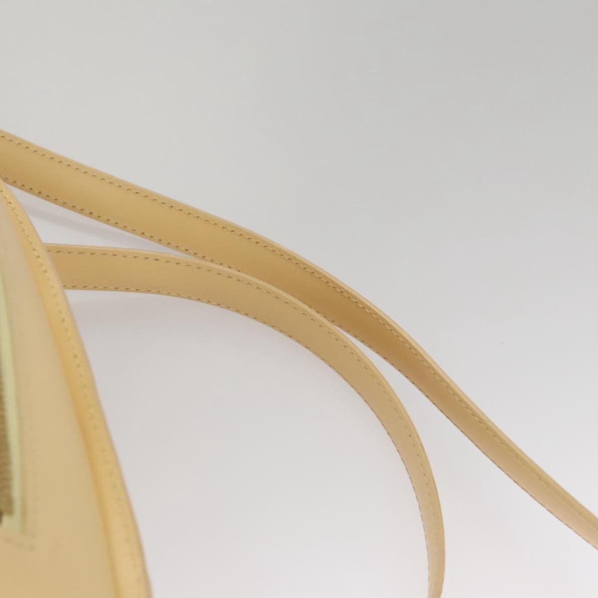 Louis Vuitton Mabillon Beige Leather Backpack Bag (Pre-Owned) Size ONE SIZE - 12 Thumbnail