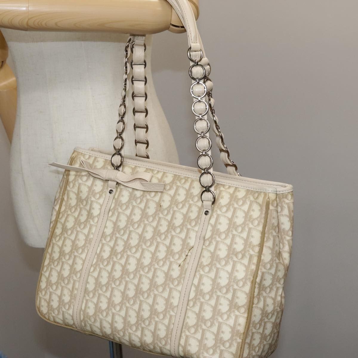 Dior Romantique Beige Canvas Shoulder Bag (Pre-Owned) Size ONE SIZE - 19 Thumbnail