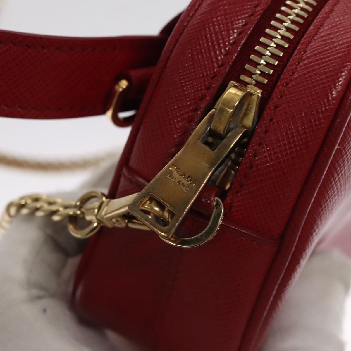 Prada Saffiano Red Leather Shoulder Bag (Pre-Owned) Size ONE SIZE - 13 Thumbnail