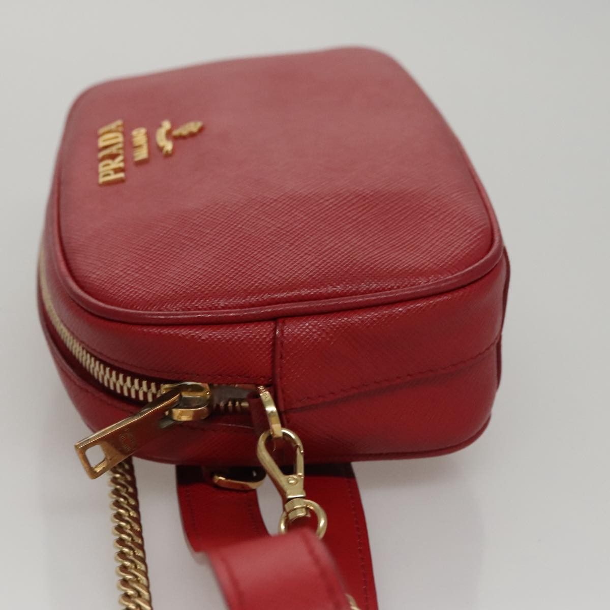 Prada Saffiano Red Leather Shoulder Bag (Pre-Owned) Size ONE SIZE - 4 Thumbnail