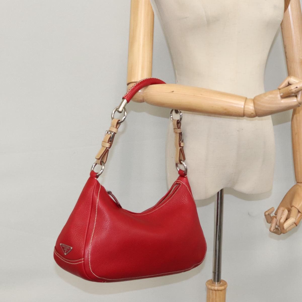 Prada Triangle Logo Red Leather Shoulder Bag (Pre-Owned) Size ONE SIZE - 17 Thumbnail