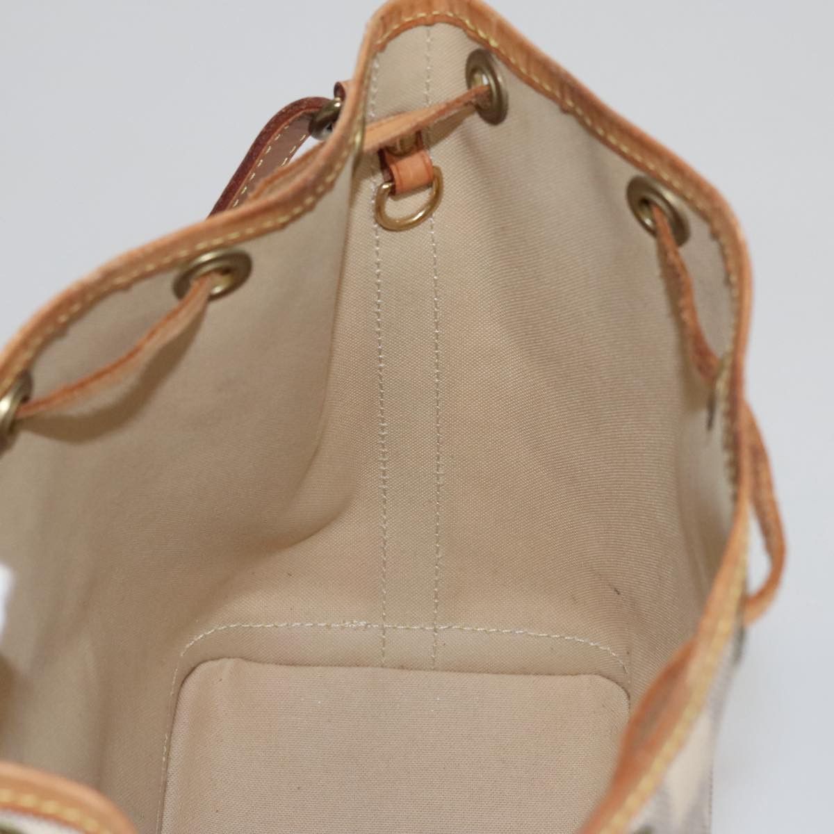 Louis Vuitton Noé White Canvas Shoulder Bag (Pre-Owned) Size ONE SIZE - 9 Thumbnail