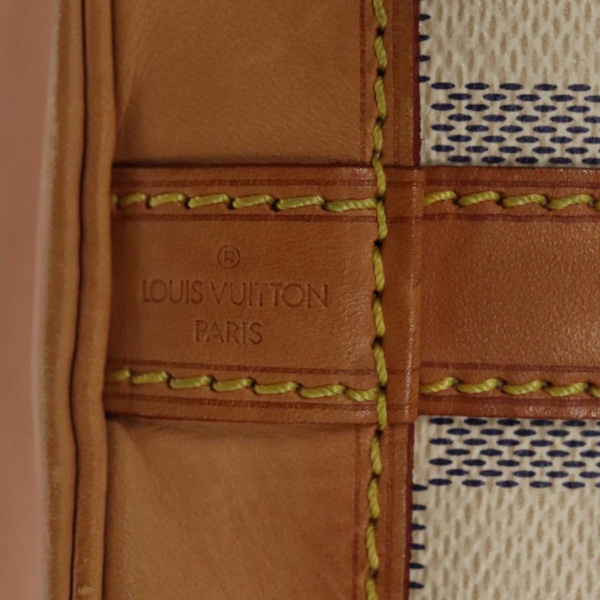 Louis Vuitton Noé White Canvas Shoulder Bag (Pre-Owned) Size ONE SIZE - 10 Thumbnail