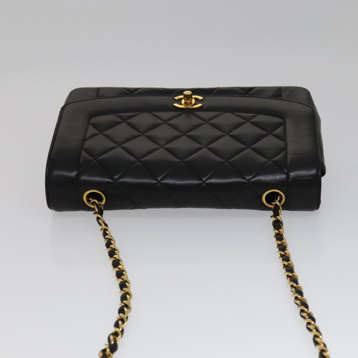 Chanel Diana Black Leather Shoulder Bag (Pre-Owned) Size ONE SIZE - 16 Thumbnail