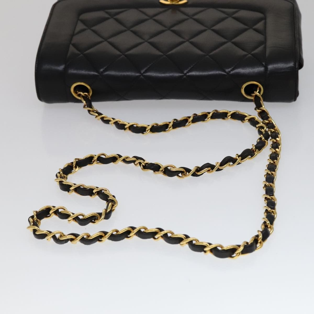 Chanel Diana Black Leather Shoulder Bag (Pre-Owned) Size ONE SIZE - 5 Thumbnail